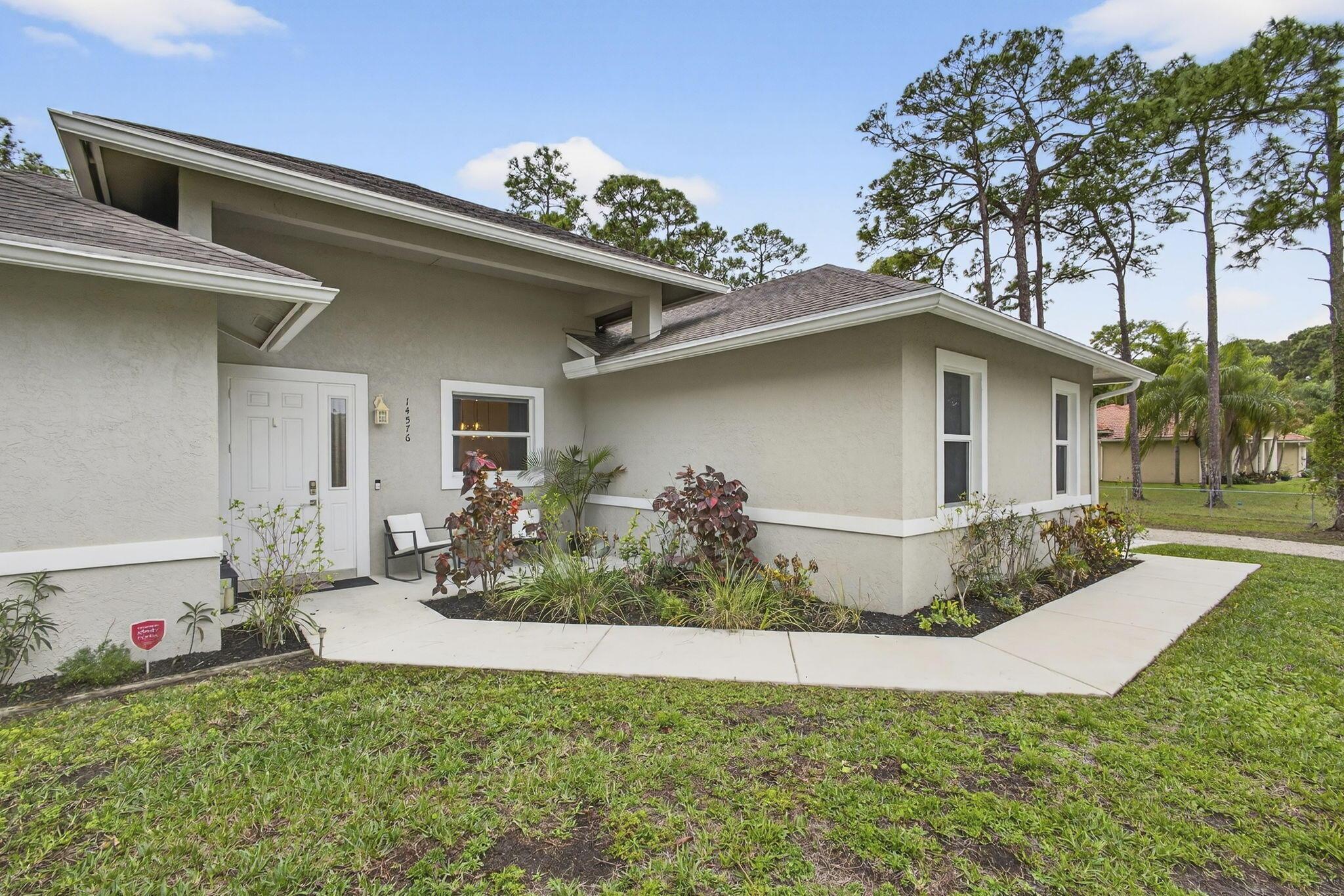 14576 N 64th Ct Court N, The Acreage, FL 33470, The Acreage - Photo 4