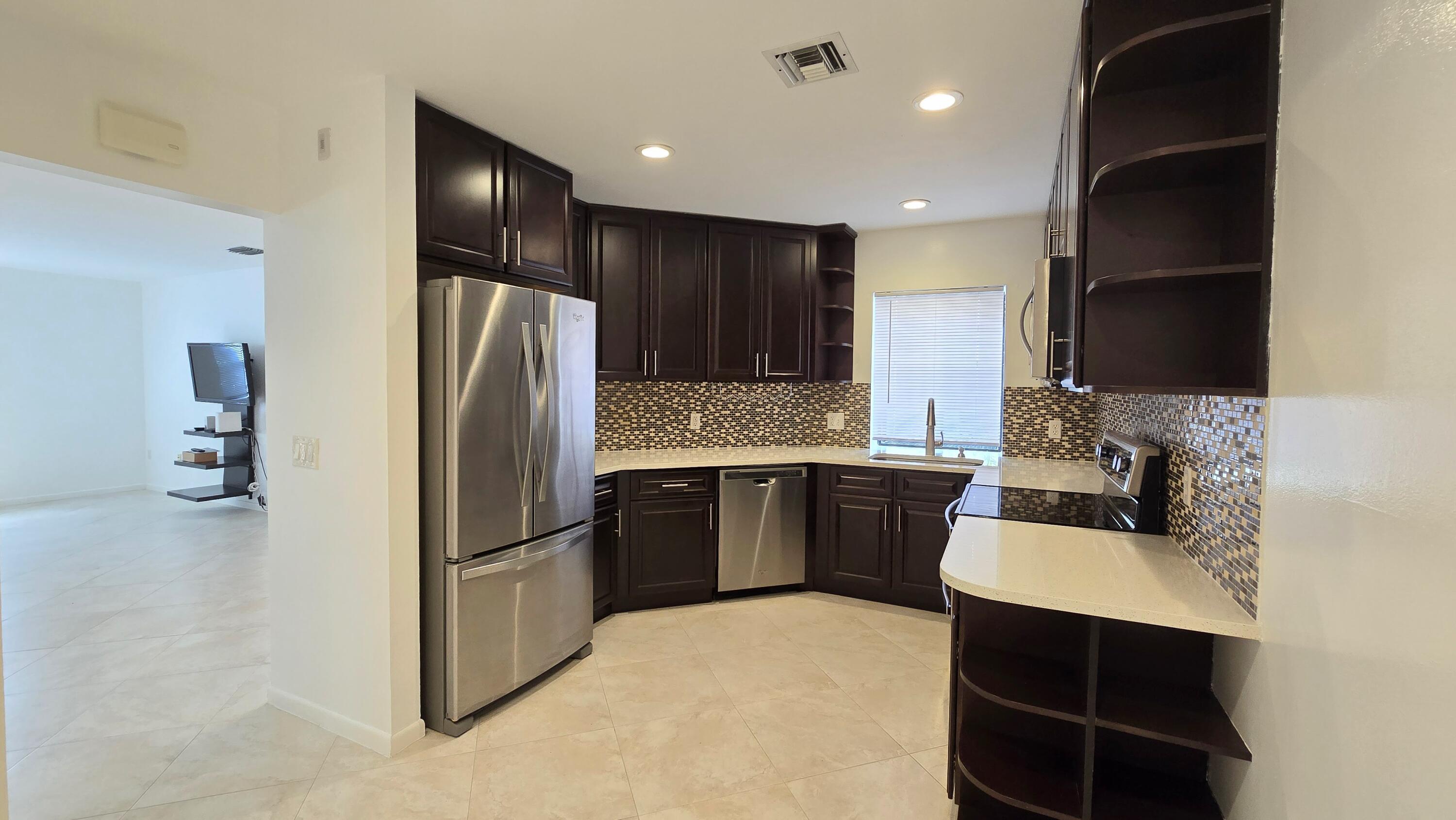 5139 Floria Way G, Boynton Beach, FL 33437, Boynton Beach - Photo 4