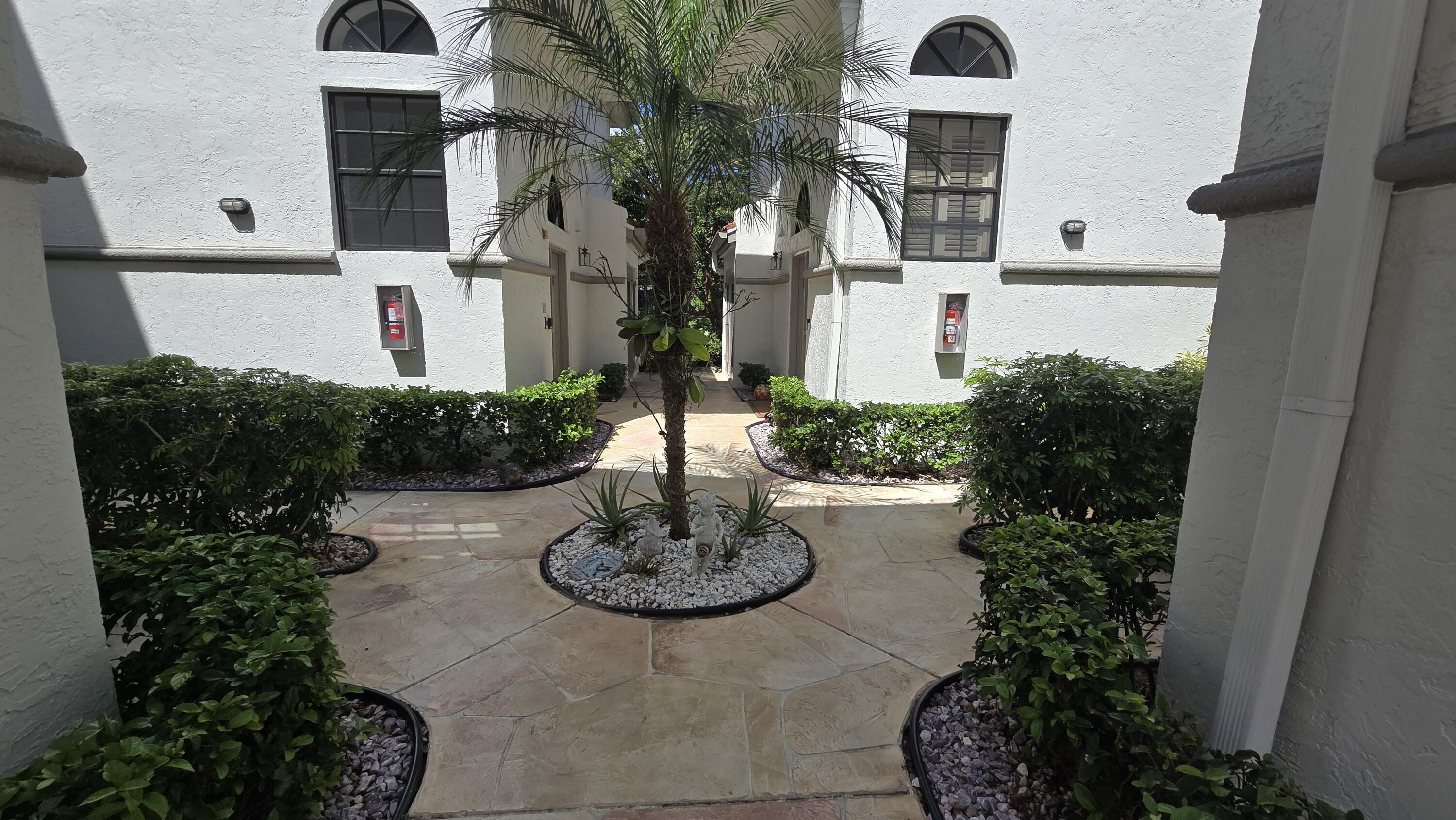 5139 Floria Way G, Boynton Beach, FL 33437, Boynton Beach - Photo 2