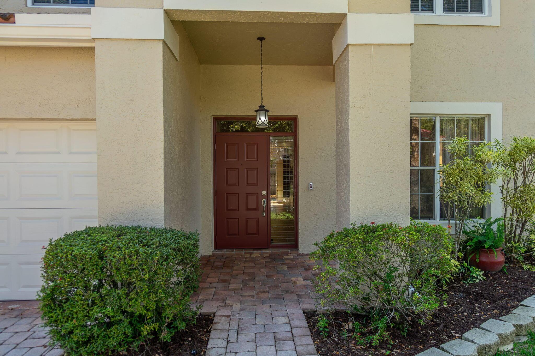 10421 Buena Ventura Drive, Boca Raton, FL 33498, Boca Raton - Photo 3