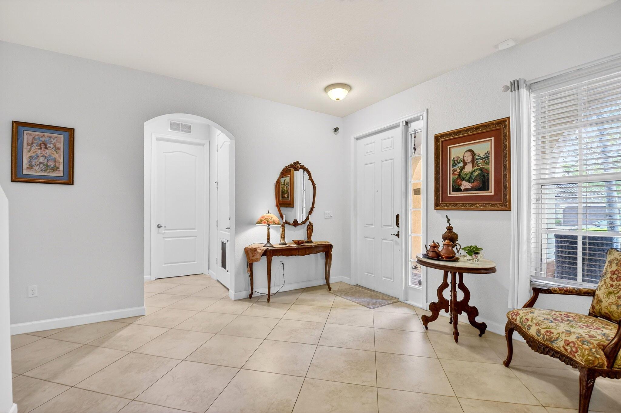 4652 Capital Drive, Lake Worth, FL 33463, Lake Worth - Photo 3