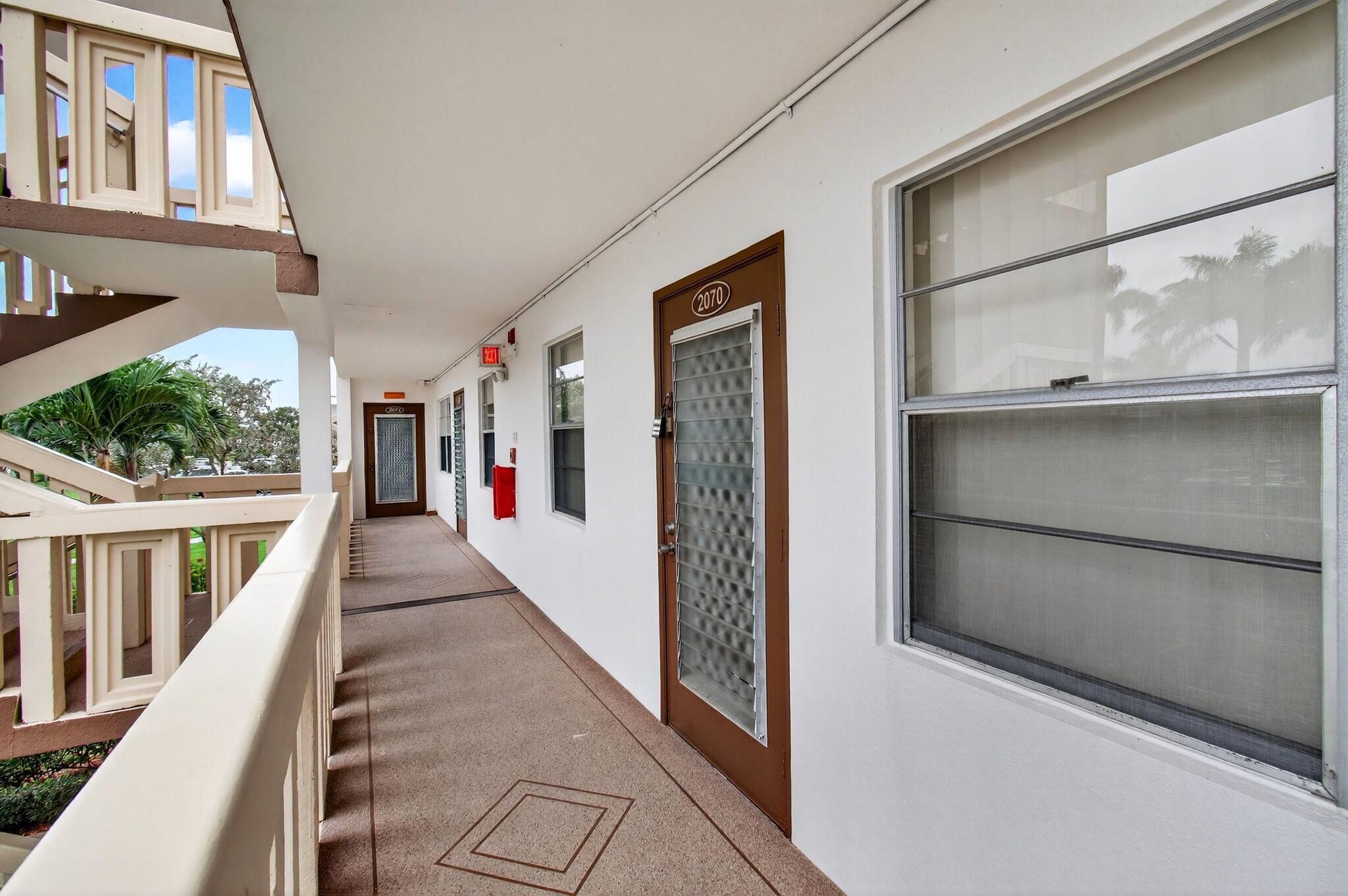 2070 Guildford D, Boca Raton, FL 33434, Boca Raton - Photo 5
