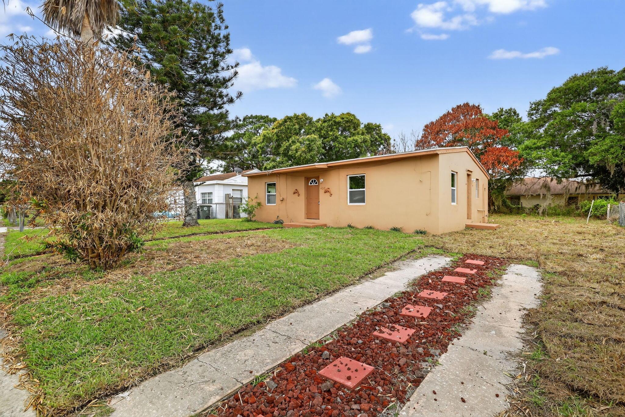 405 N 22nd Street, Fort Pierce, FL 34950, Fort Pierce - Photo 2