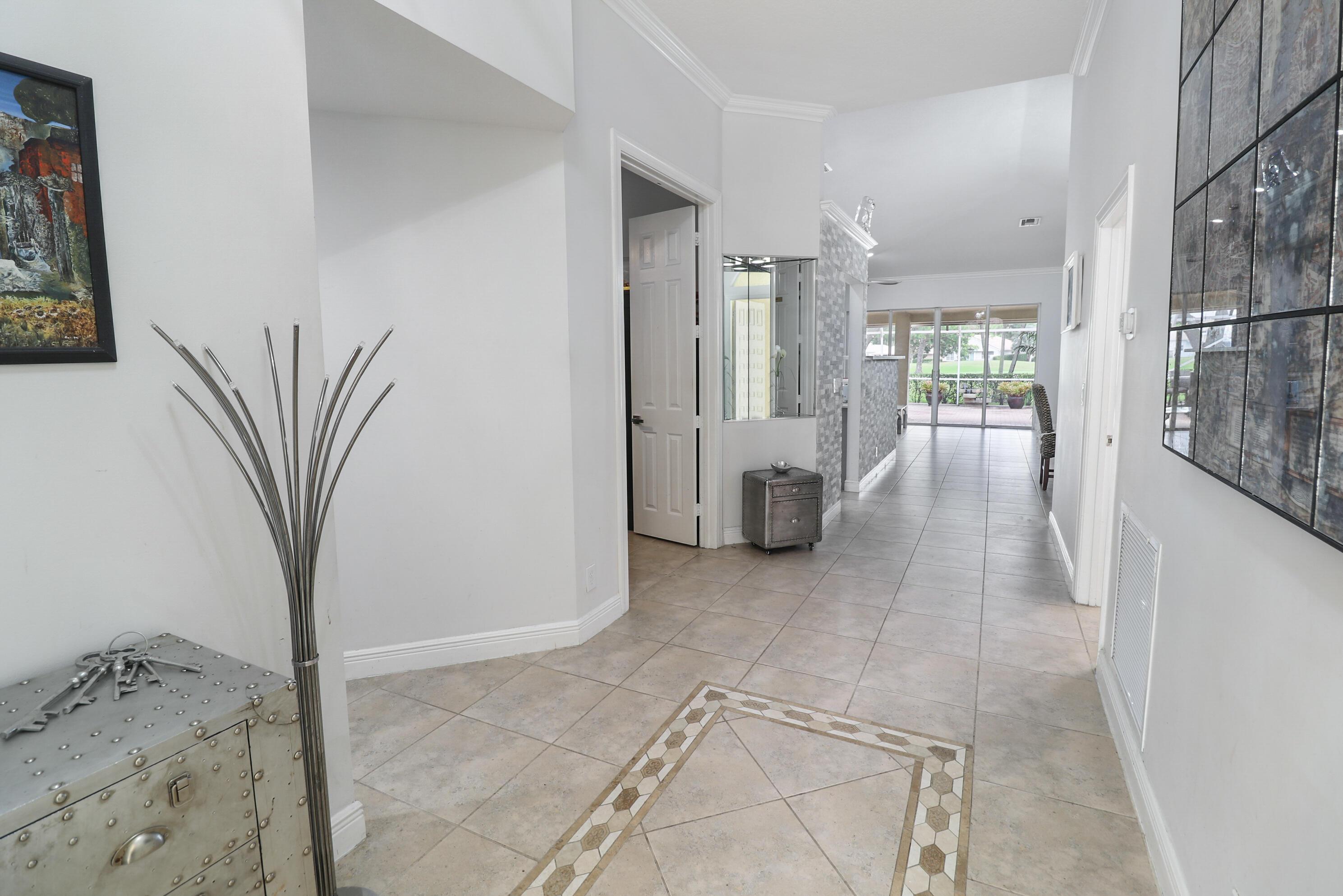 5671 S Fountains Drive S, Lake Worth, FL 33467, Lake Worth - Photo 3