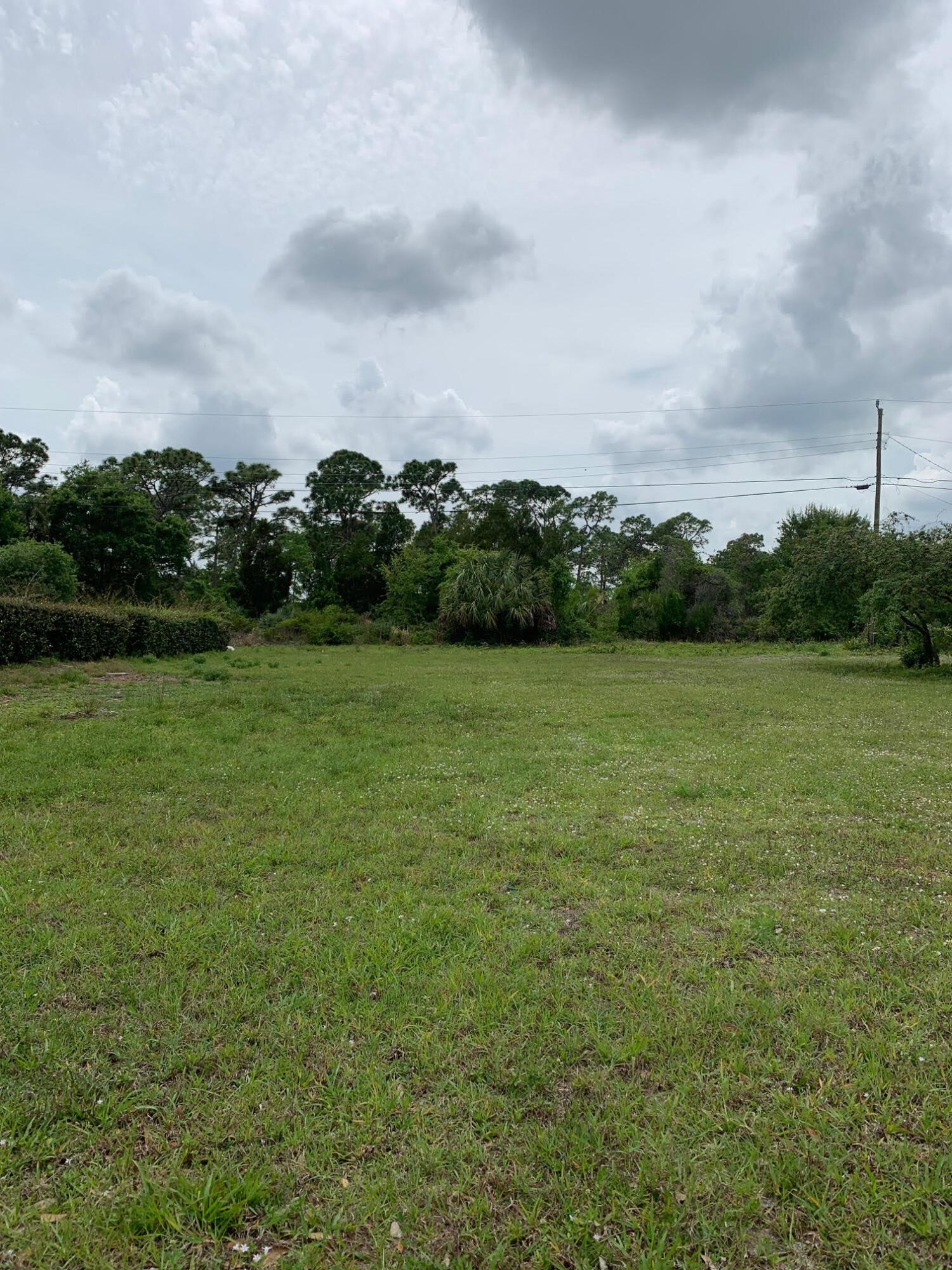 8065 126th Street, Sebastian, FL 32958, Sebastian - Photo 4
