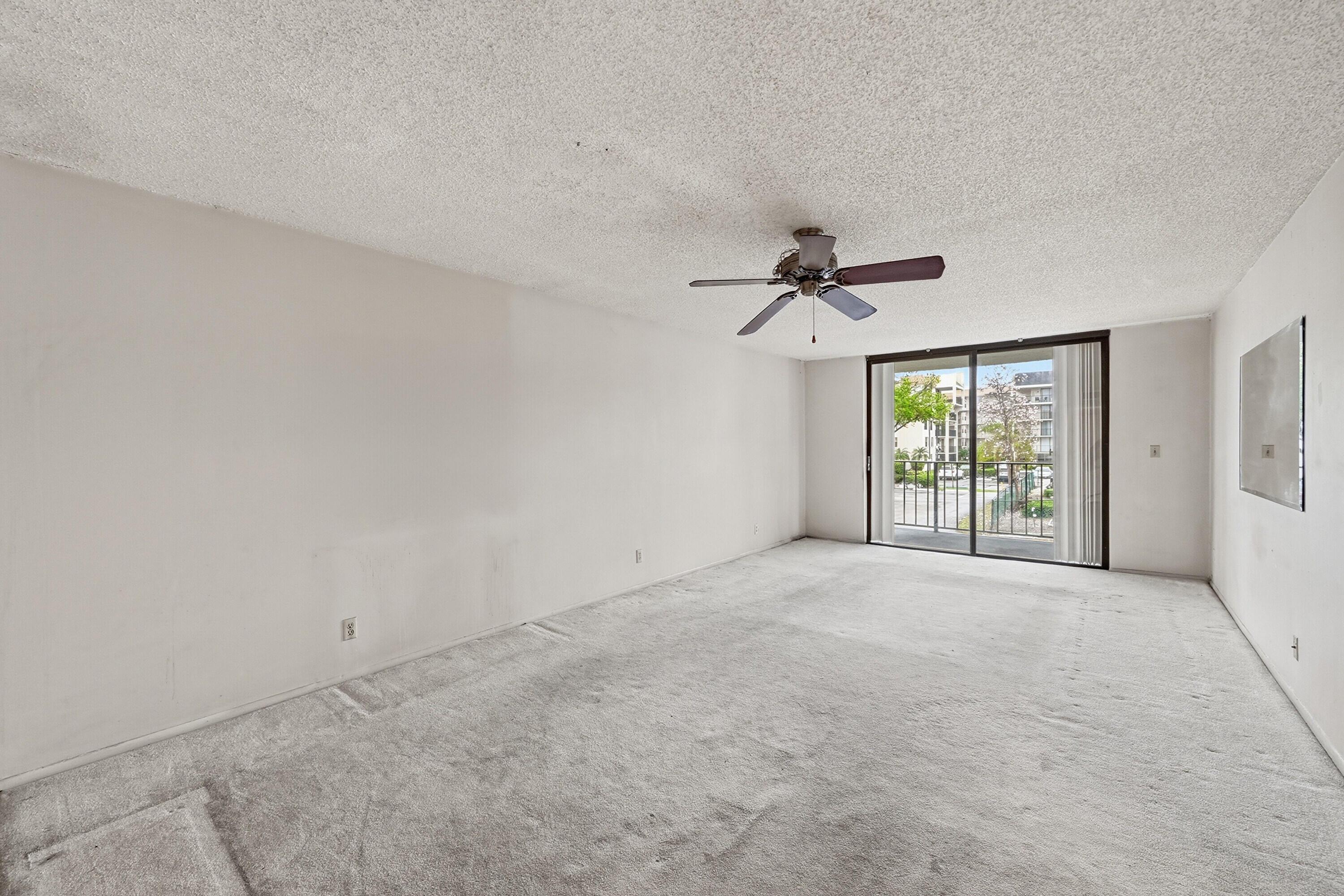 6195 Rock Island Road 210, Tamarac, FL 33319, Tamarac - Photo 4