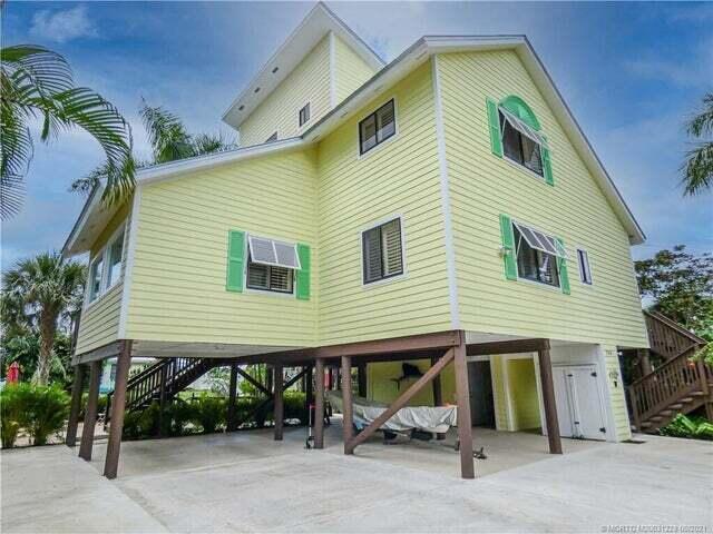 765 SW Rustic Circle, Stuart, FL 34997, Stuart - Photo 2