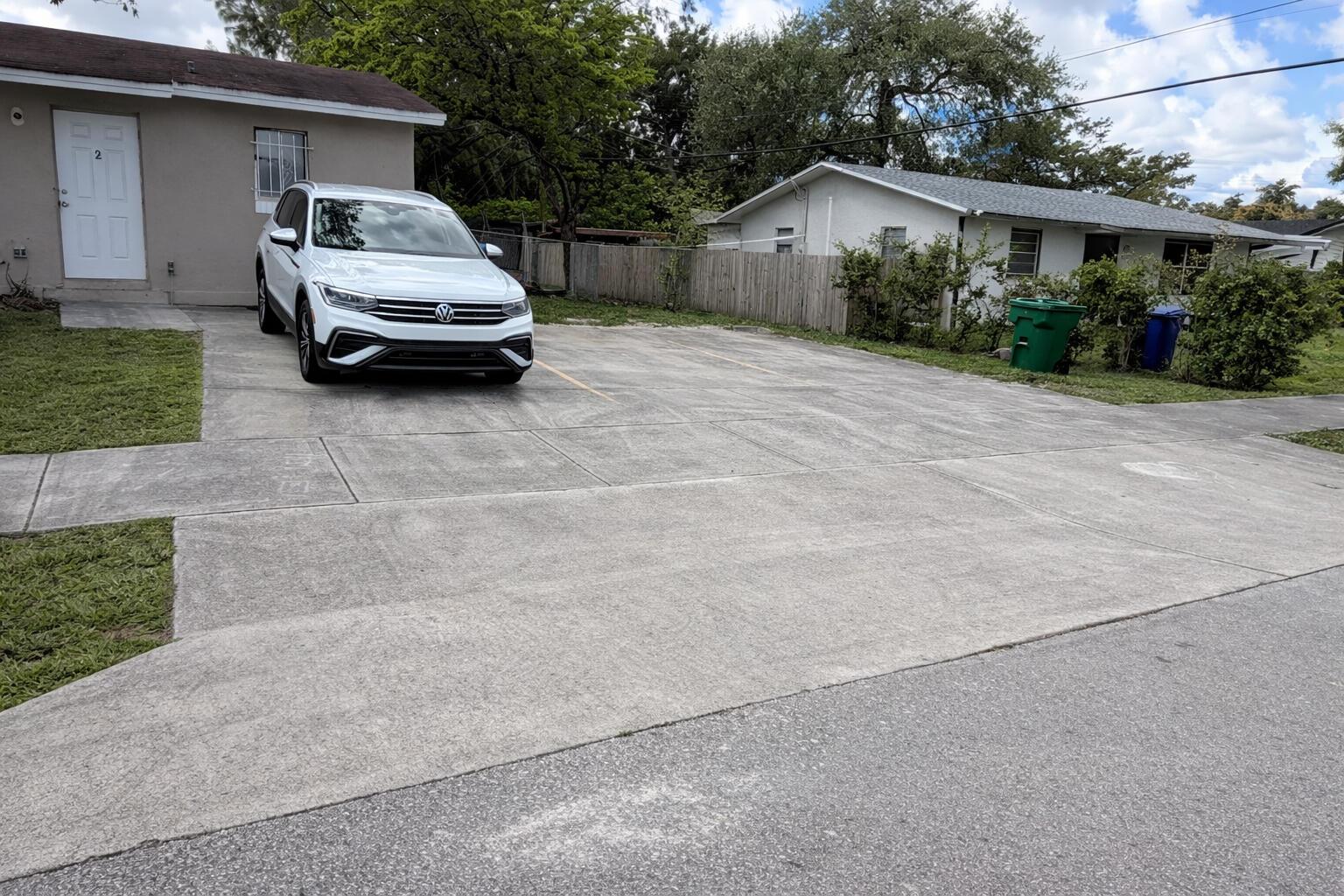 1275 NW 27th Avenue 1-2, Fort Lauderdale, FL 33311, Fort Lauderdale - Photo 4