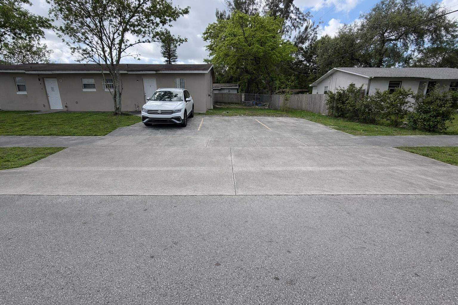 1275 NW 27th Avenue 1-2, Fort Lauderdale, FL 33311, Fort Lauderdale - Photo 5