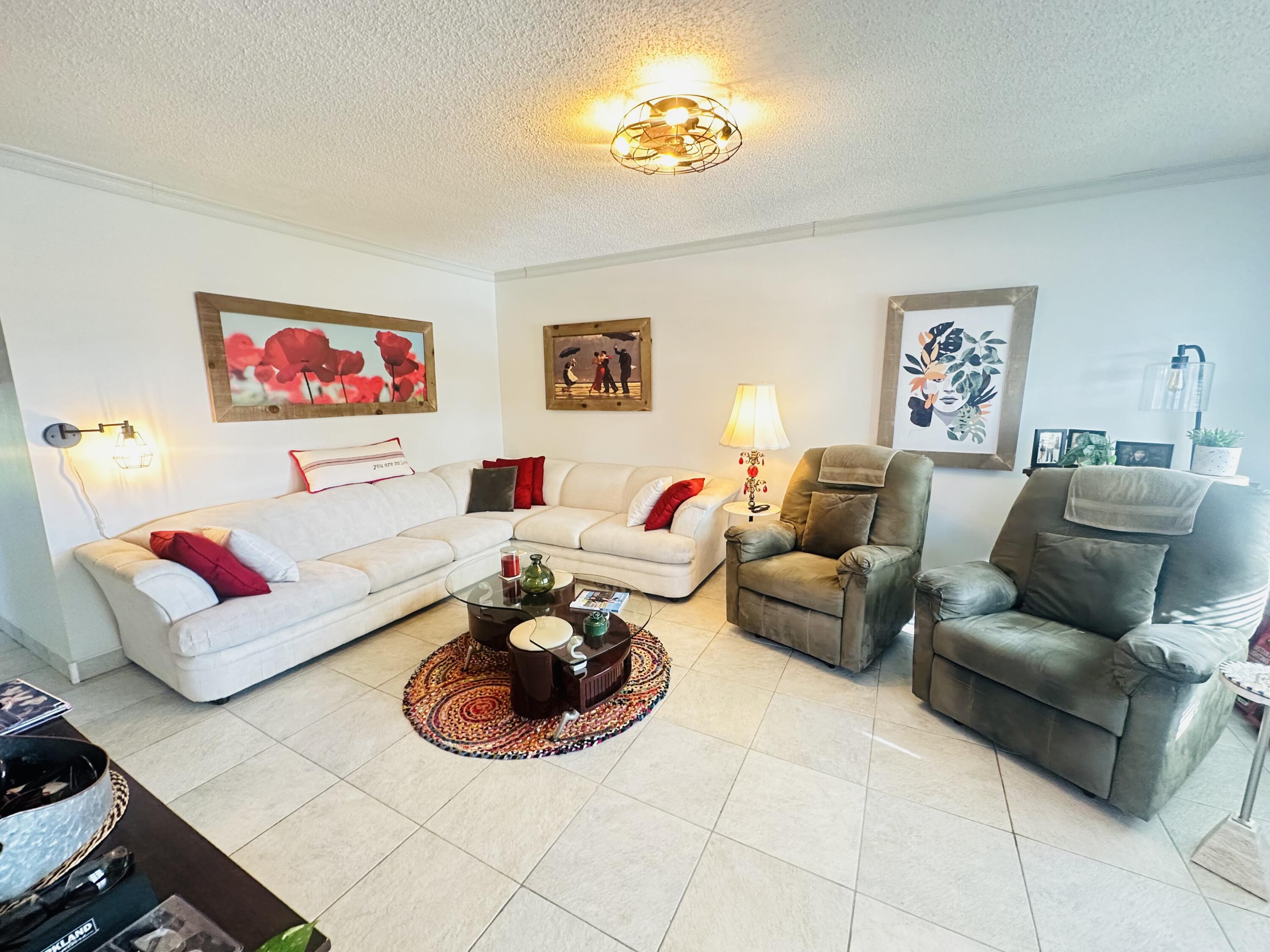 200 Ventnor L, Deerfield Beach, FL 33442, Deerfield Beach - Photo 3