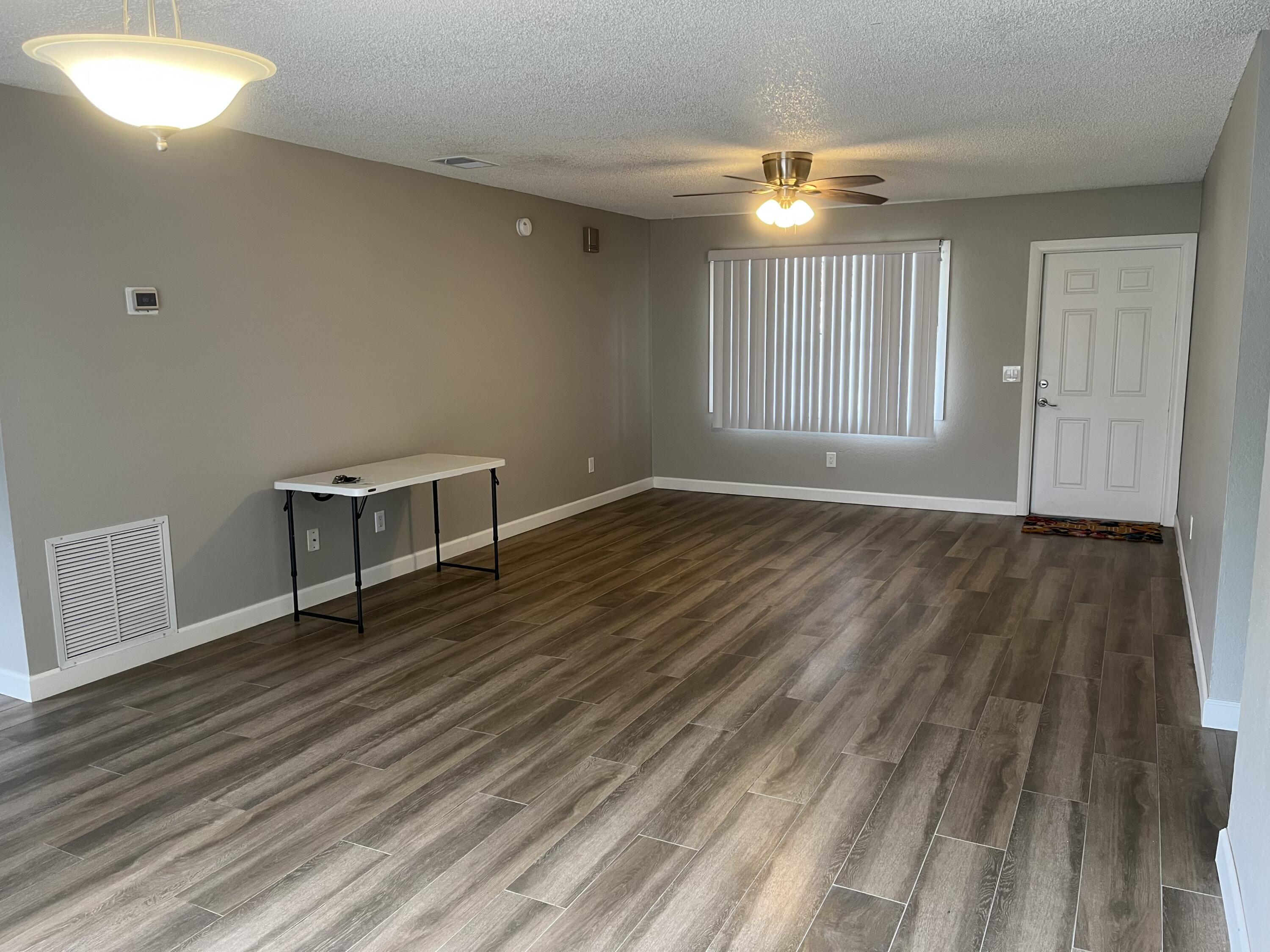 2122 SE Heathwood Circle, Port St. Lucie, FL 34952, Port St. Lucie - Photo 4