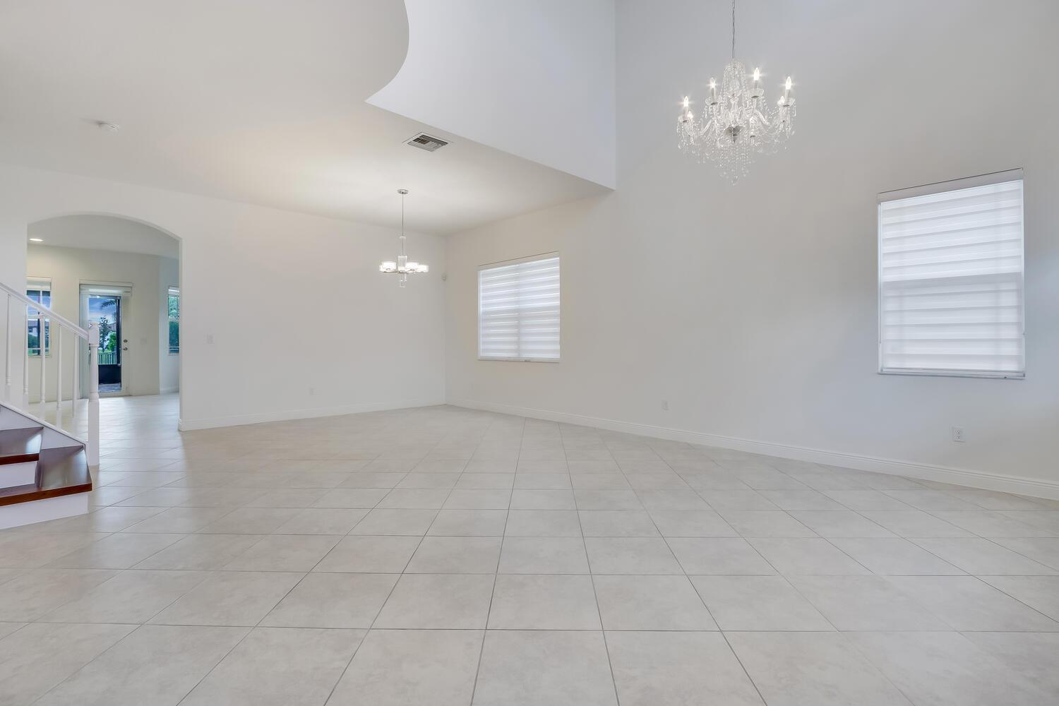 9761 S Miralago Way, Parkland, FL 33076, Parkland - Photo 2