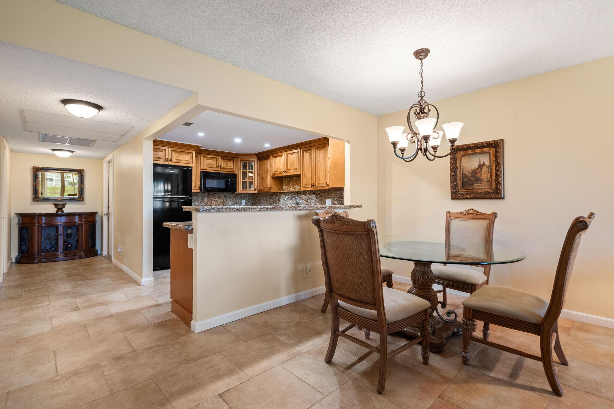 2651 S Palm Aire Drive 101, Pompano Beach, FL 33069, Pompano Beach - Photo 5