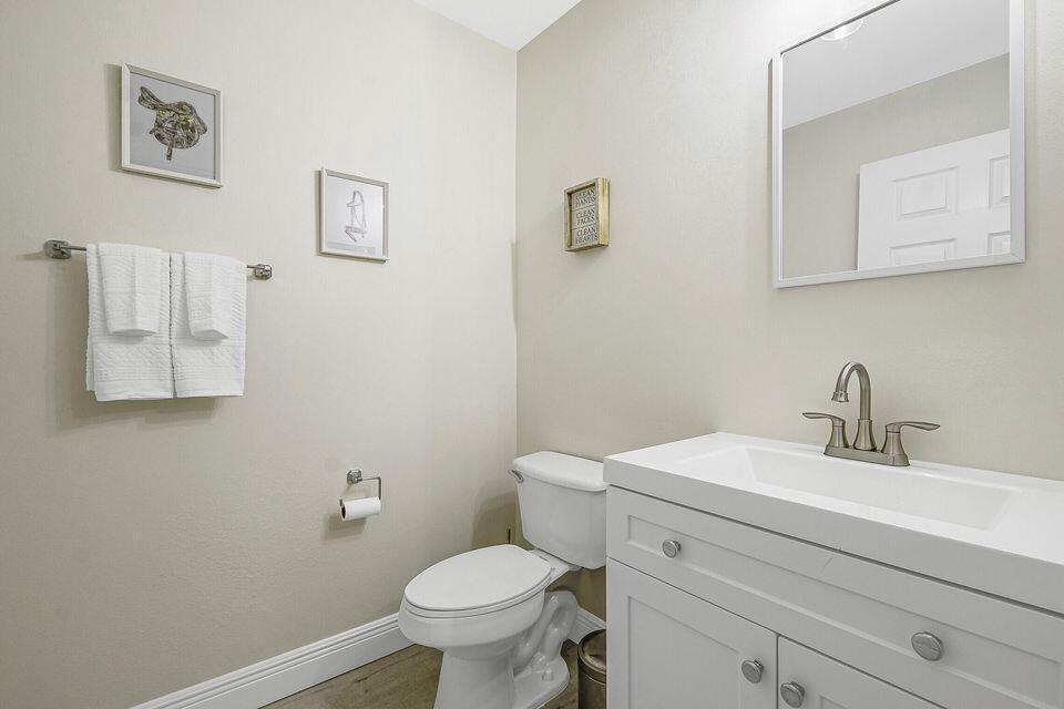 11785 St Andrews Place 104, Wellington, FL 33414, Wellington - Photo 3