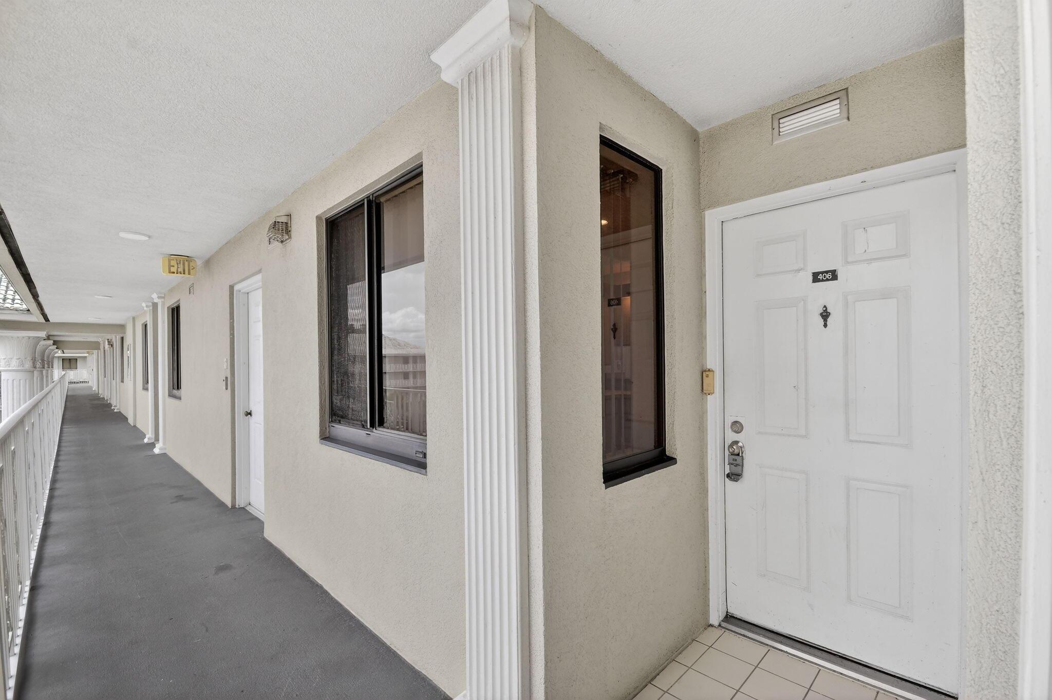 2421 Village Boulevard 406, West Palm Beach, FL 33409, West Palm Beach - Photo 2