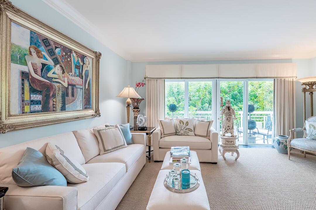 250 Bradley Place 202, Palm Beach, FL 33480, Palm Beach - Photo 4