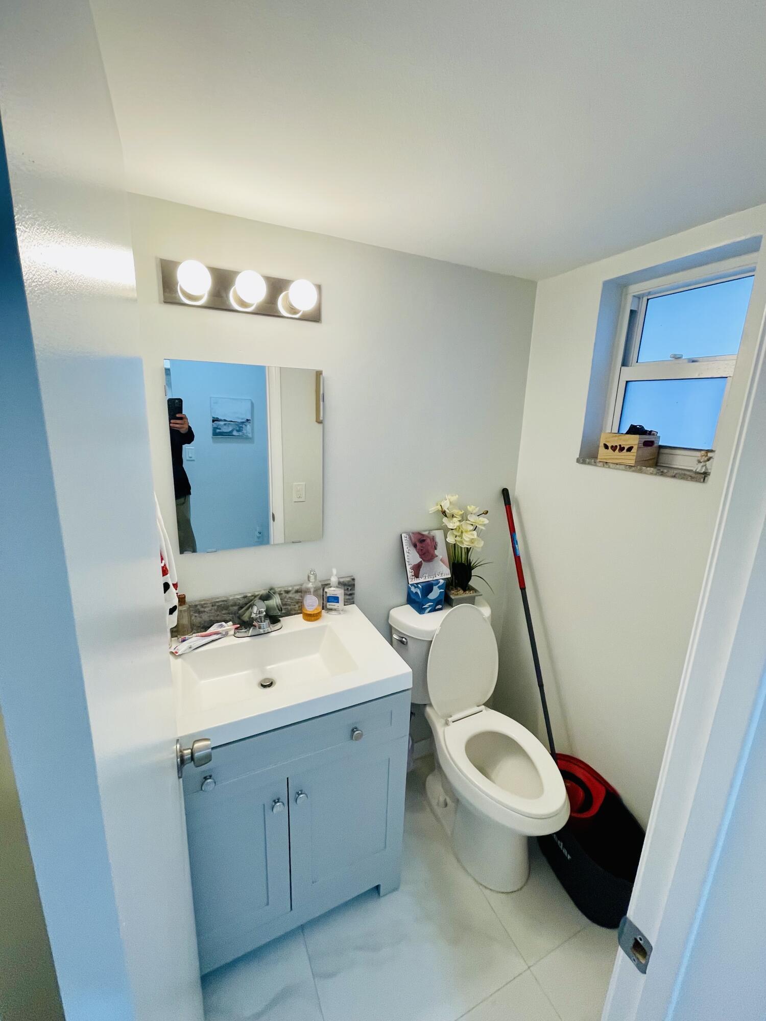 1333 E Hallandale Beach Boulevard 302, Hallandale Beach, FL 33009, Hallandale Beach - Photo 5