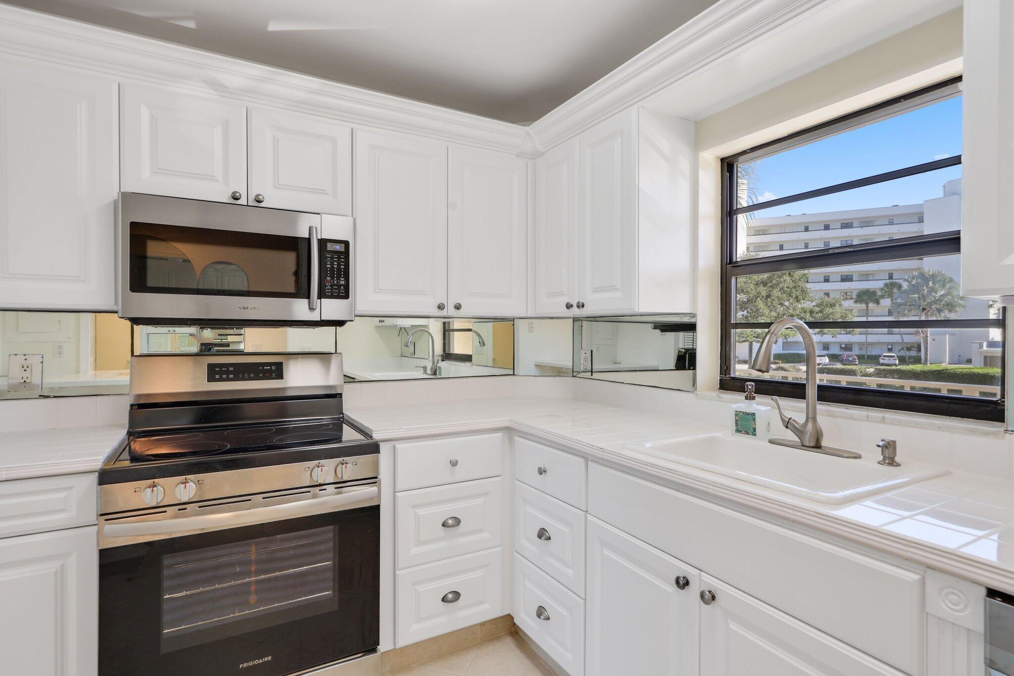 200 Intracoastal Place 206, Jupiter, FL 33469, Jupiter - Photo 5