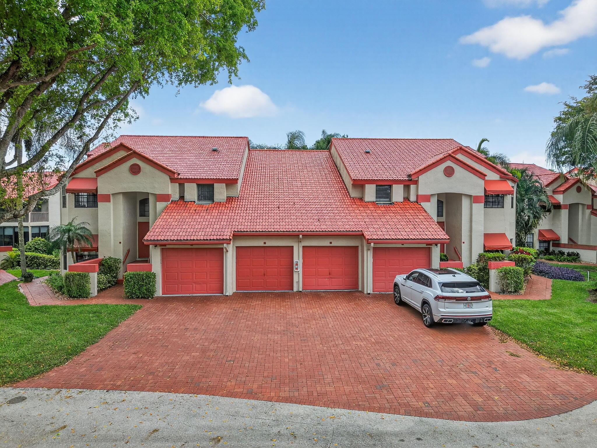 7685 Lexington Club Boulevard A, Delray Beach, FL 33446, Delray Beach - Photo 3