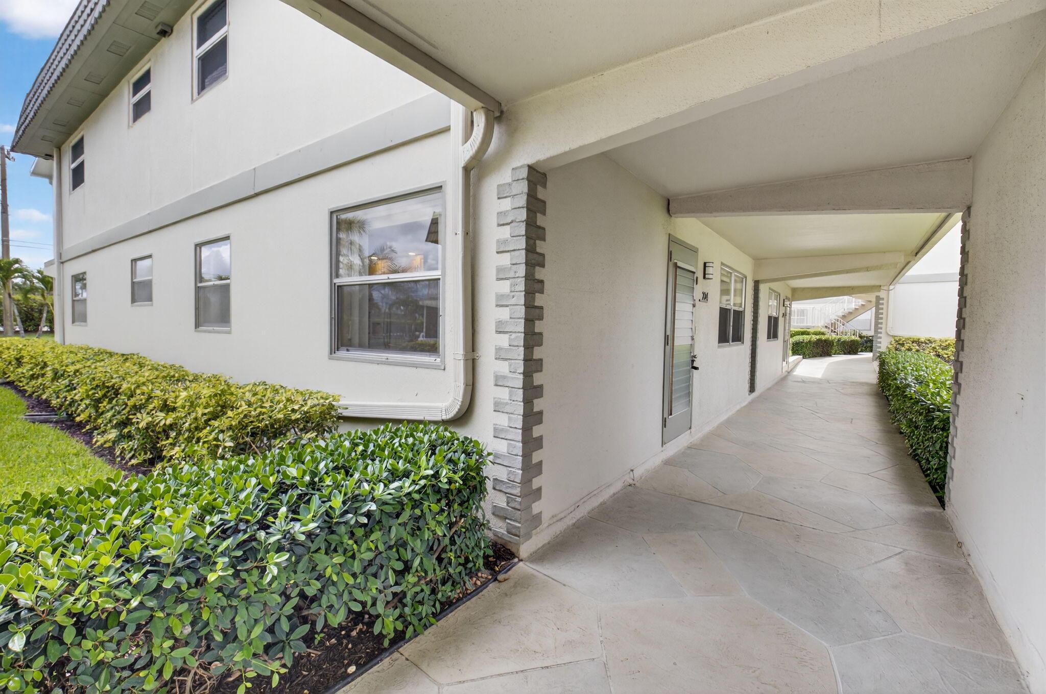 204 Flanders E, Delray Beach, FL 33484, Delray Beach