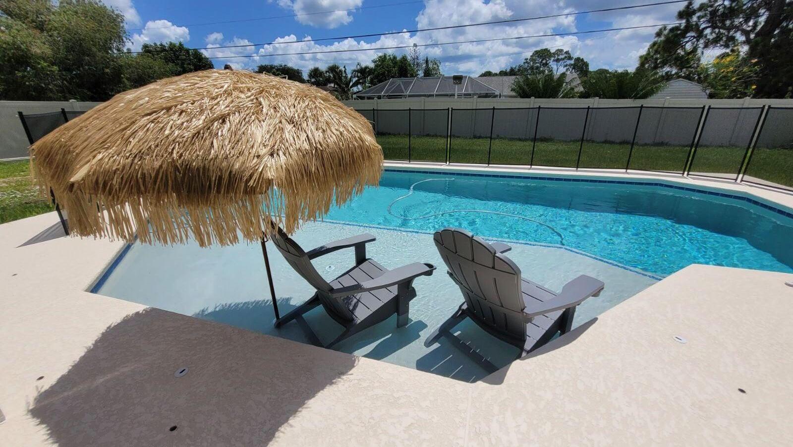 365 NW Hibiscus Street, Port St. Lucie, FL 34983, Port St. Lucie - Photo 3