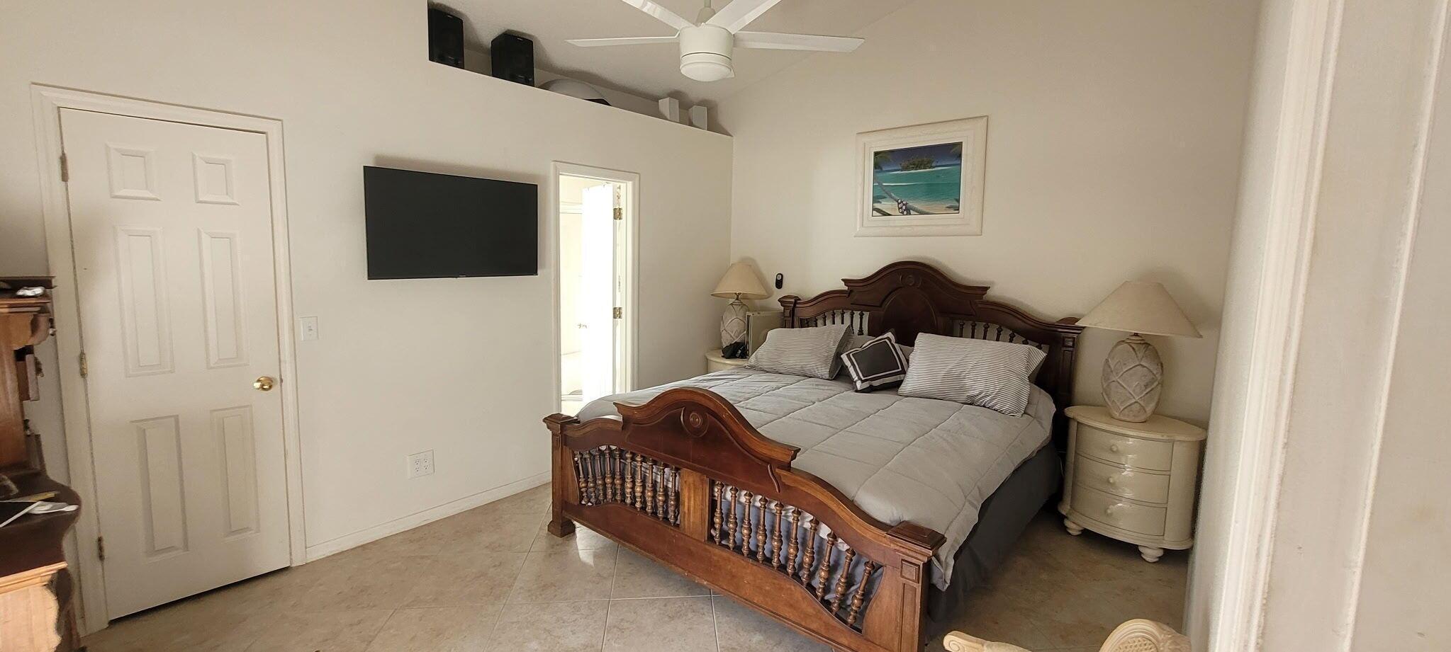 365 NW Hibiscus Street, Port St. Lucie, FL 34983, Port St. Lucie - Photo 5