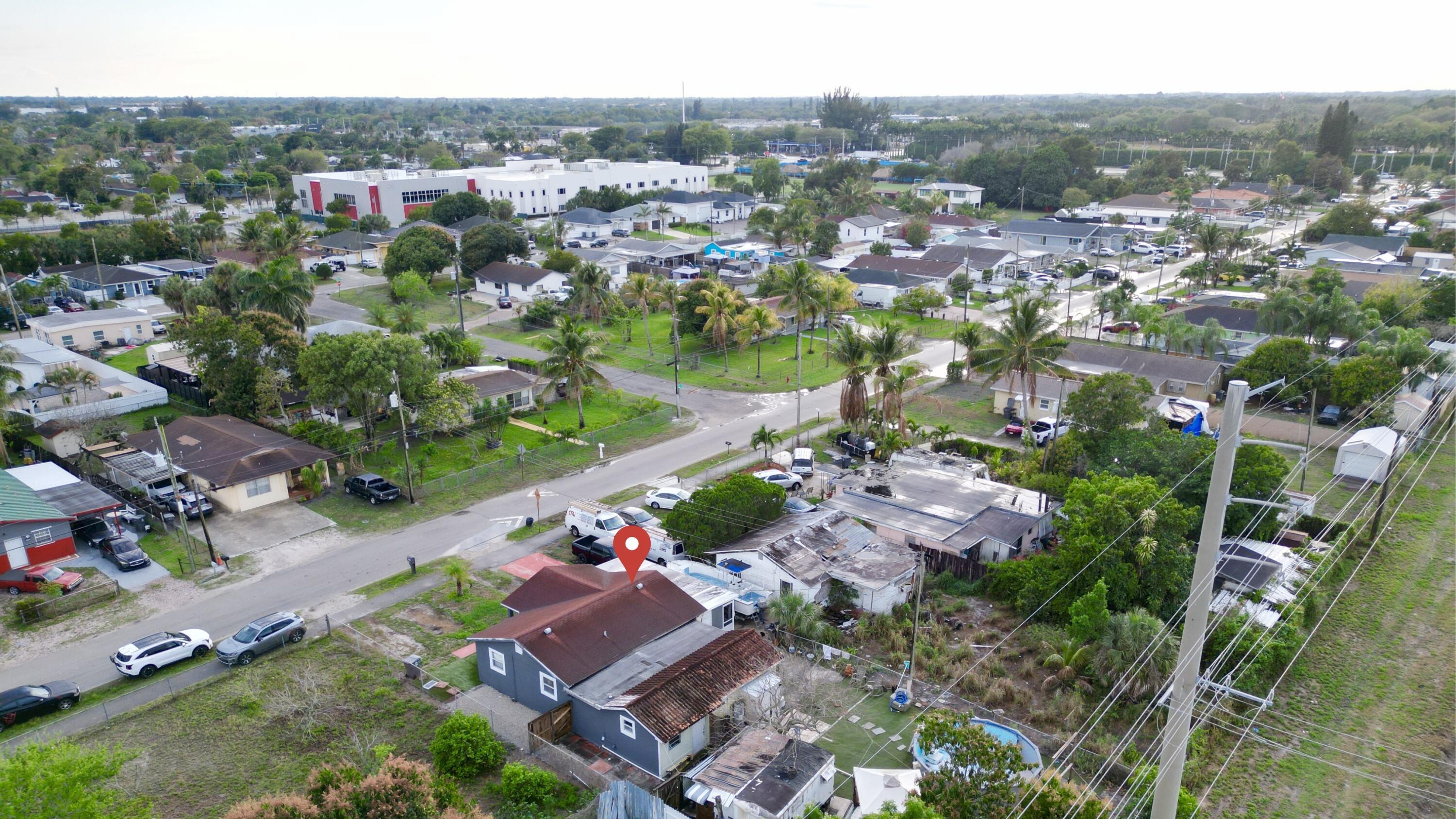 2743 Kentucky Street, West Palm Beach, FL 33406, West Palm Beach - Photo 2