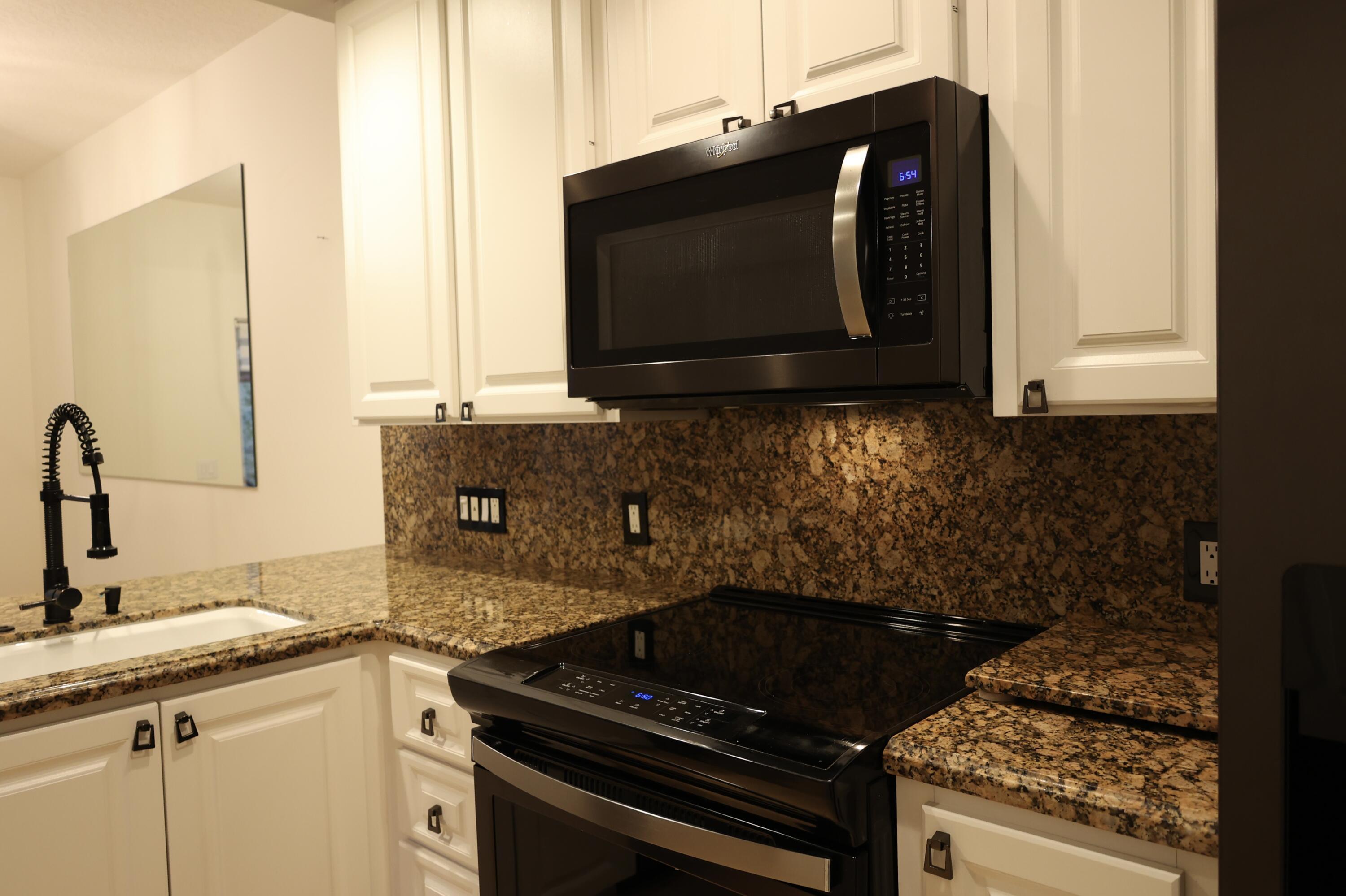 80 Live Oak Circle, Tequesta, FL 33469, Tequesta - Photo 4