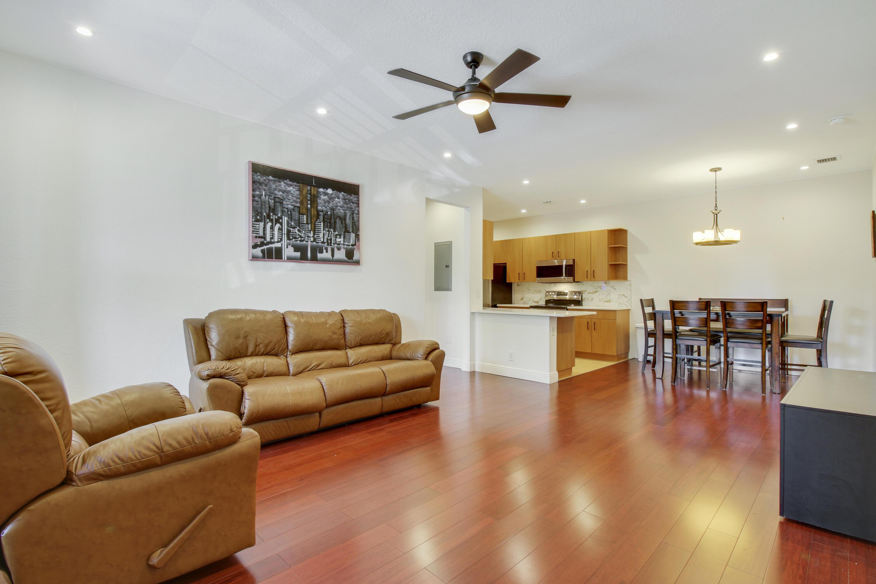 3561 Forest Hill Boulevard 68, West Palm Beach, FL 33406, West Palm Beach - Photo 4