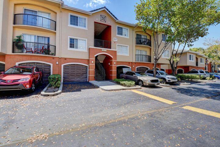 4197 N Haverhill Road 209, West Palm Beach, FL 33417, West Palm Beach