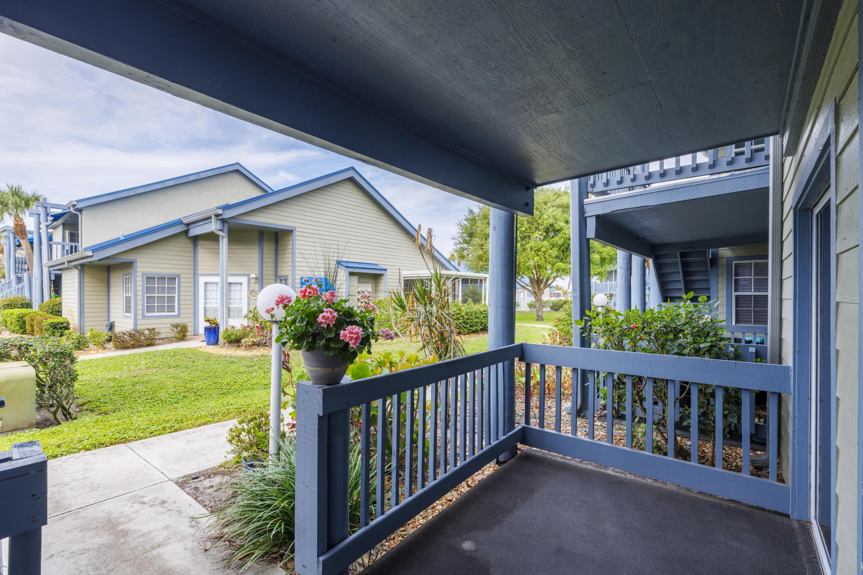 1421 NE 14th Court Q-19, Jensen Beach, FL 34957, Jensen Beach - Photo 4