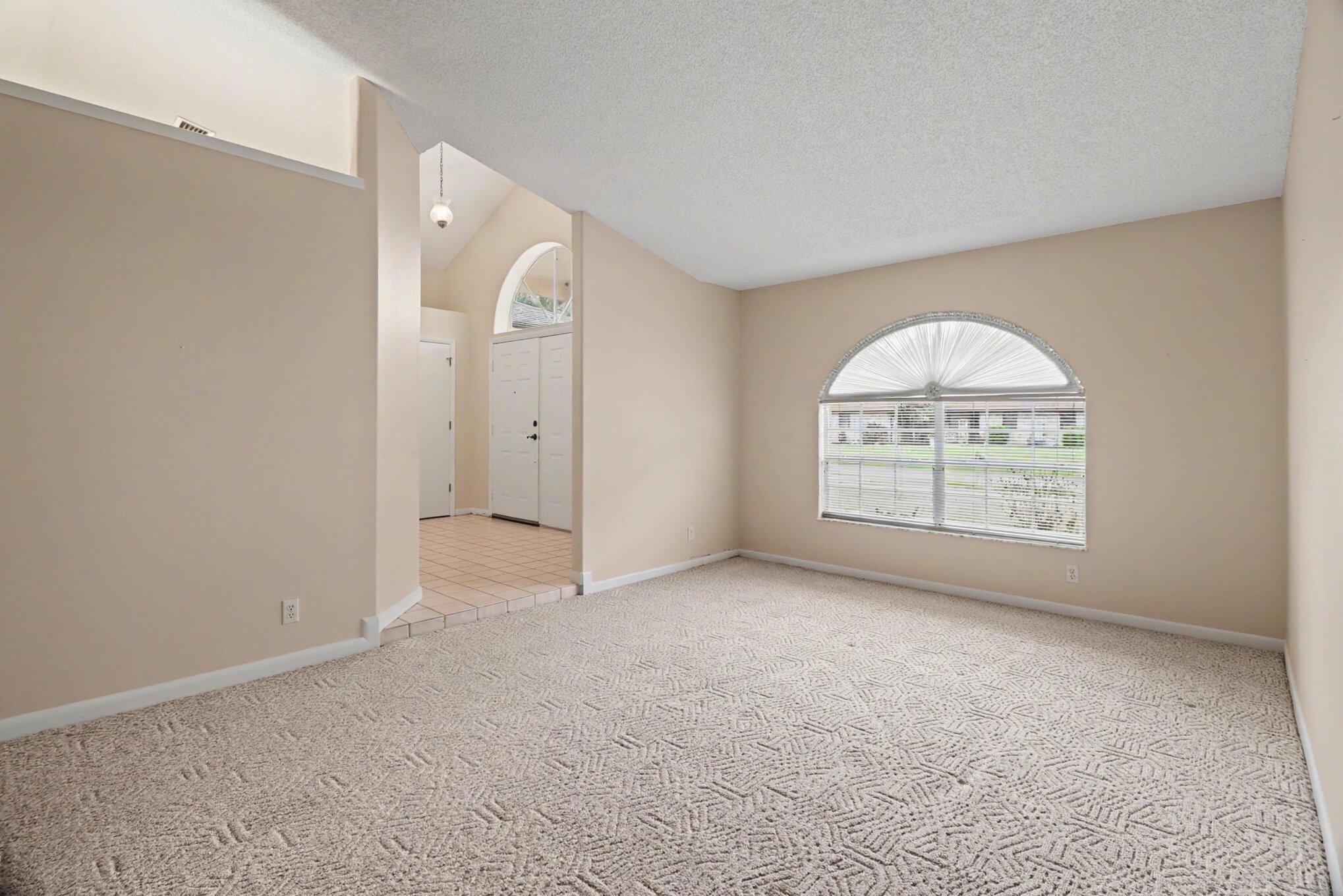 875 Gabriel Avenue NE, Palm Bay, FL 32907, Palm Bay - Photo 4