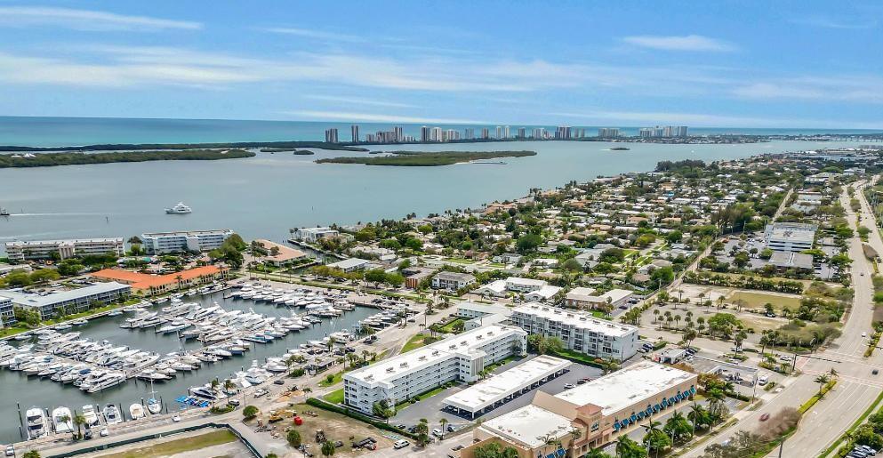 907 Marina Drive 401, North Palm Beach, FL 33408, North Palm Beach - Photo 2