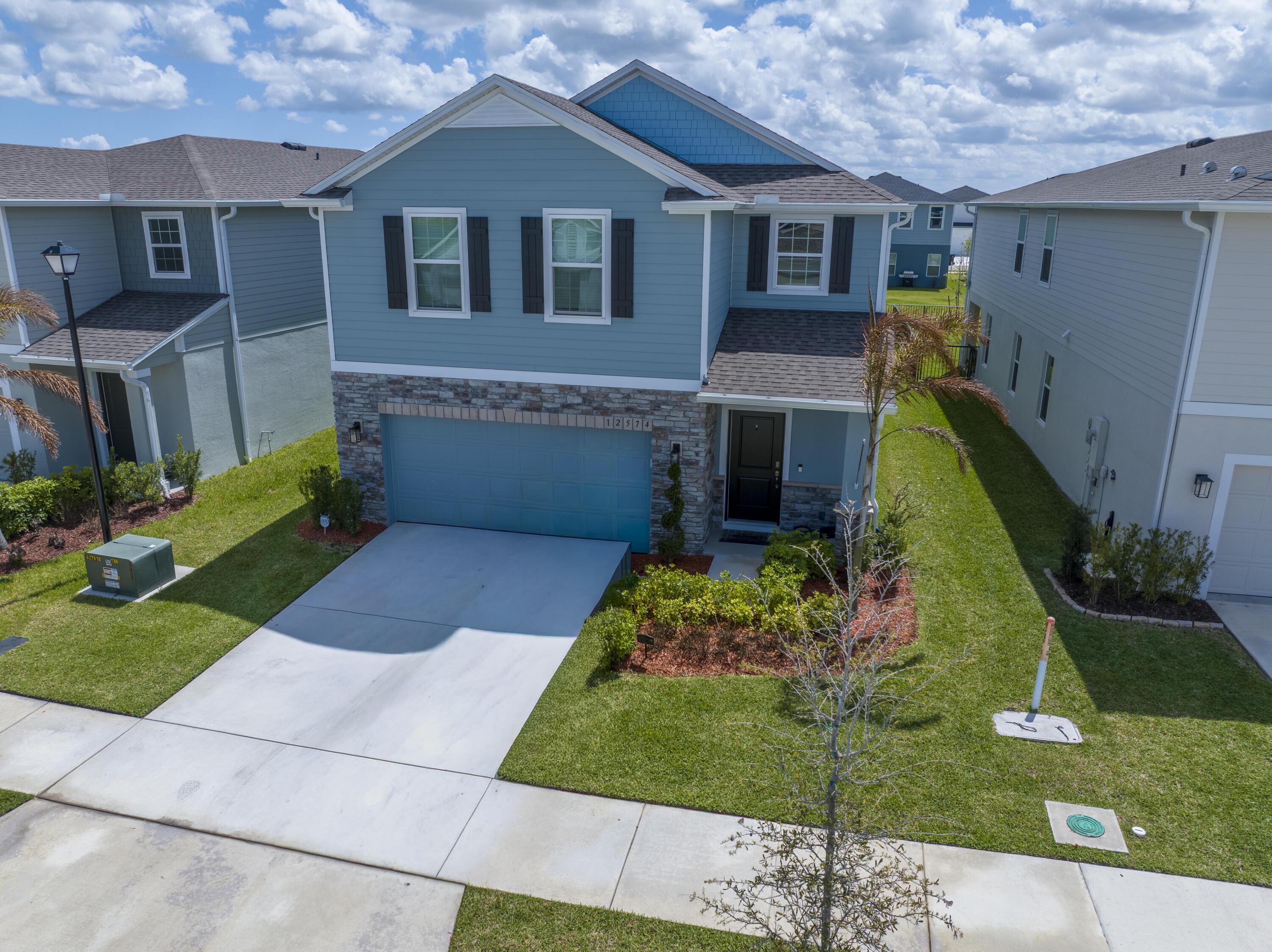 12574 SW Forli Way, Port St. Lucie, FL 34987, Port St. Lucie - Photo 2