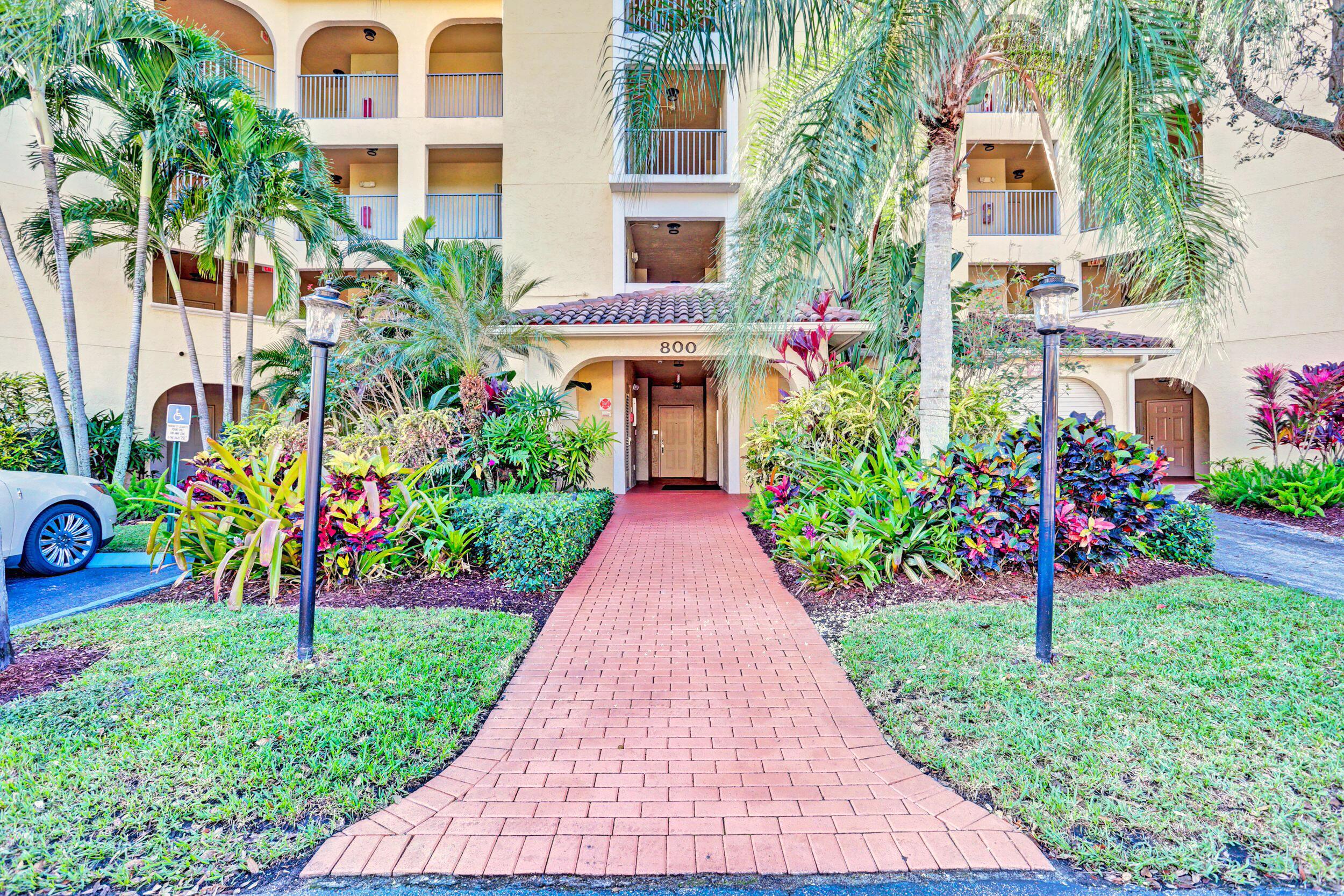 800 Uno Lago Drive 305, Juno Beach, FL 33408, Juno Beach - Photo 4