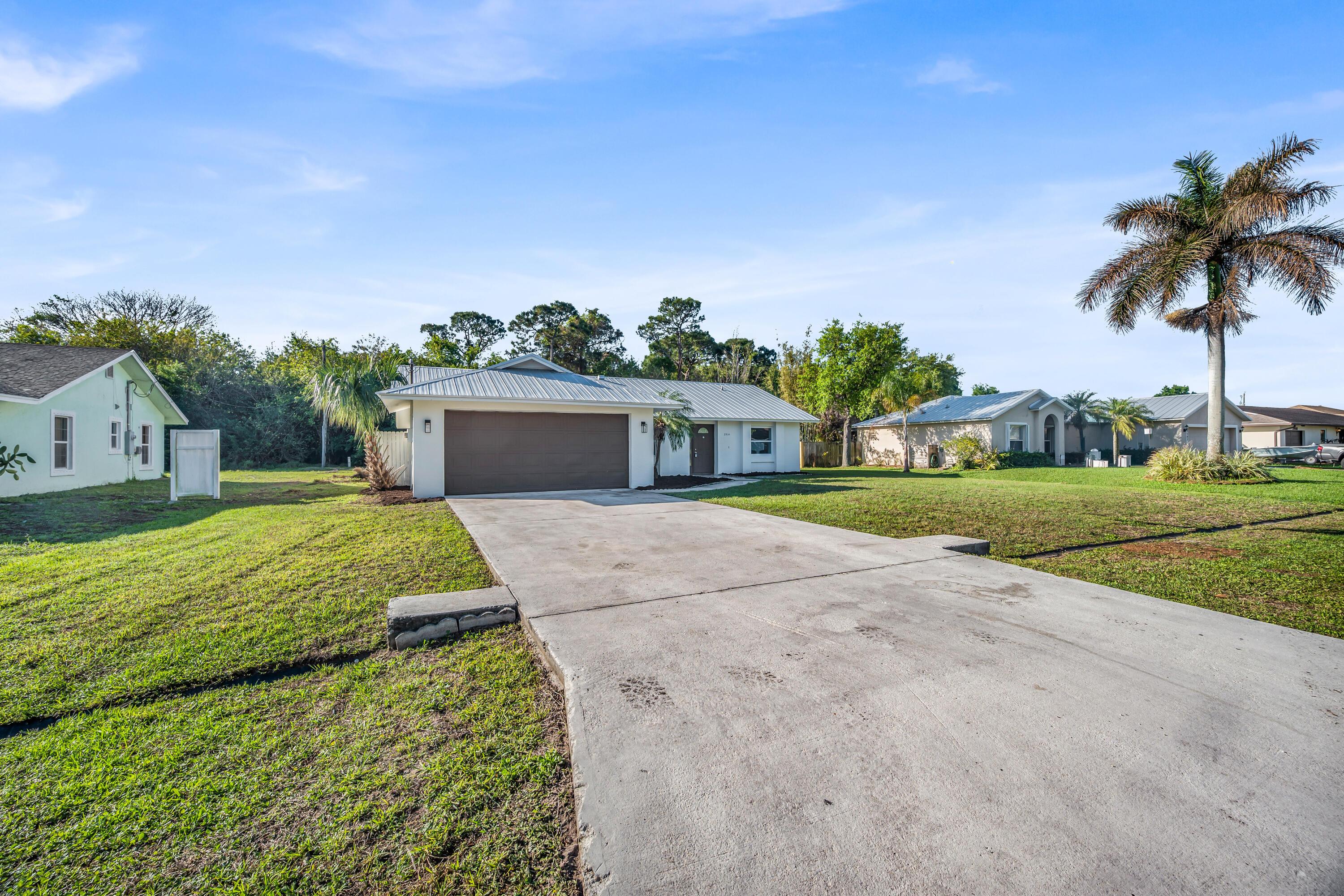 2514 SE Alfonso Avenue, Port St. Lucie, FL 34952, Port St. Lucie - Photo 2