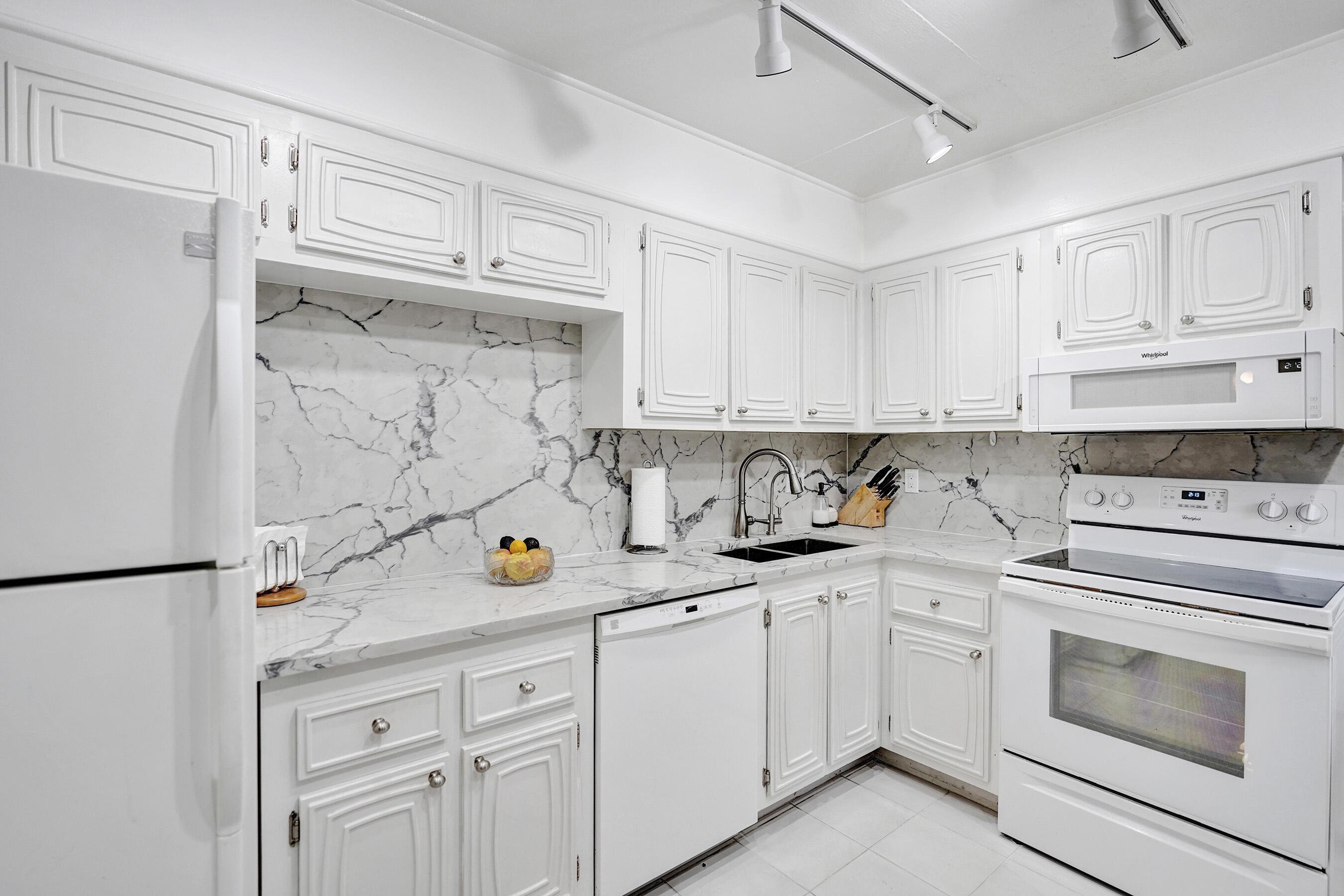 6461 NW 2nd Avenue 116, Boca Raton, FL 33487, Boca Raton - Photo 3