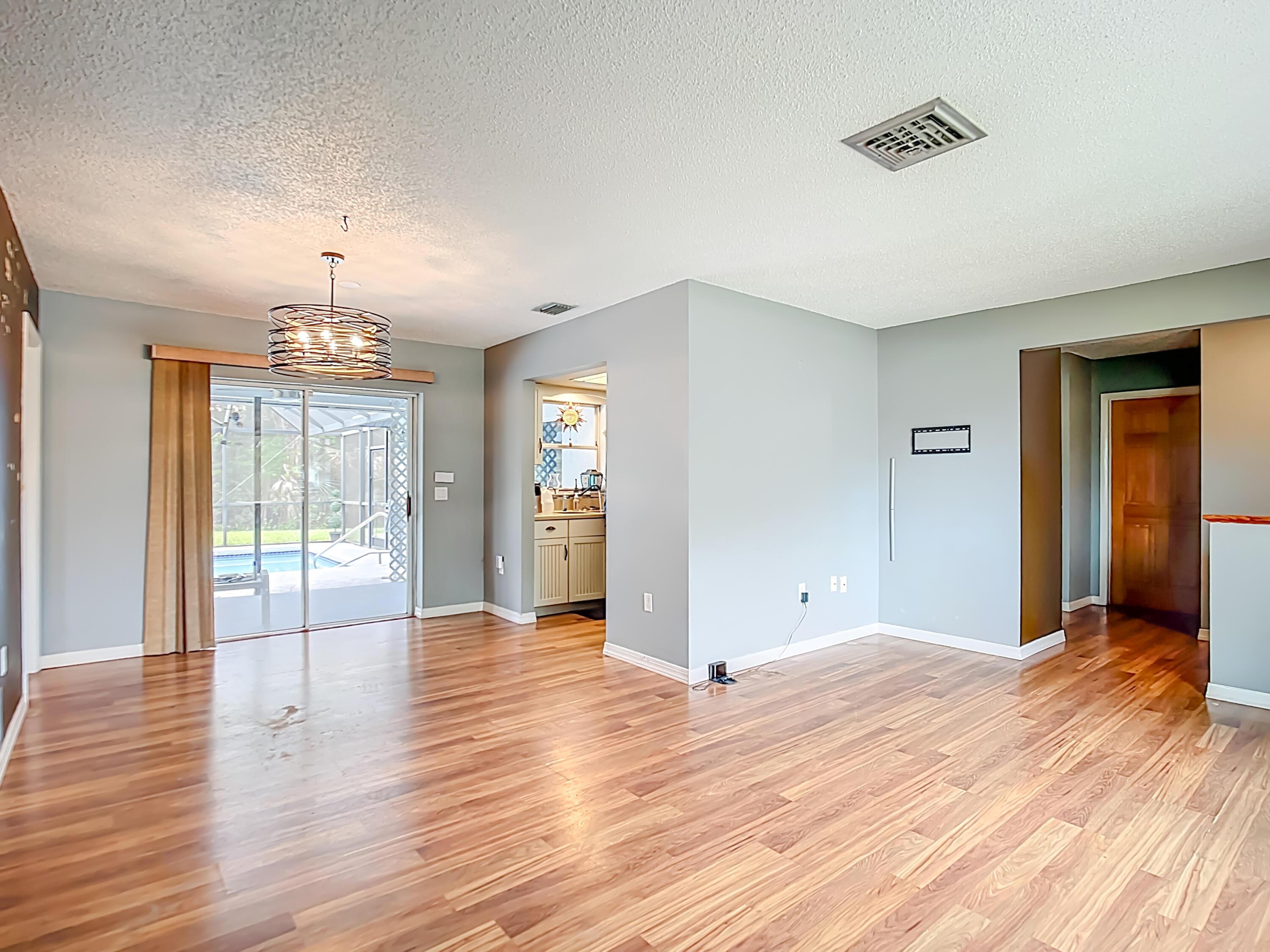 20279 Blaine Avenue, Port Charlotte, FL 33952, Port Charlotte - Photo 4
