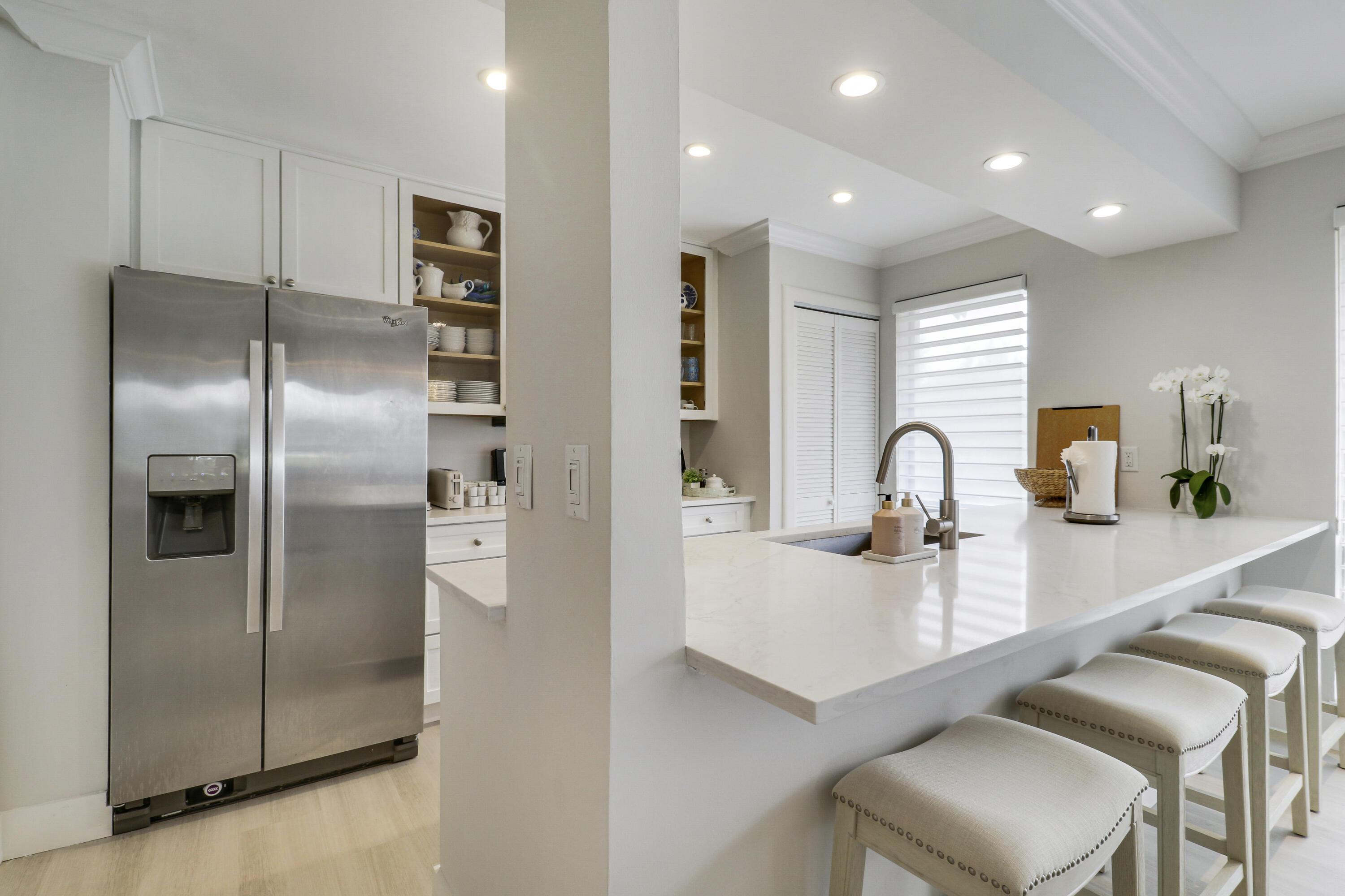 438 Brackenwood Lane S, Palm Beach Gardens, FL 33418, Palm Beach Gardens - Photo 4