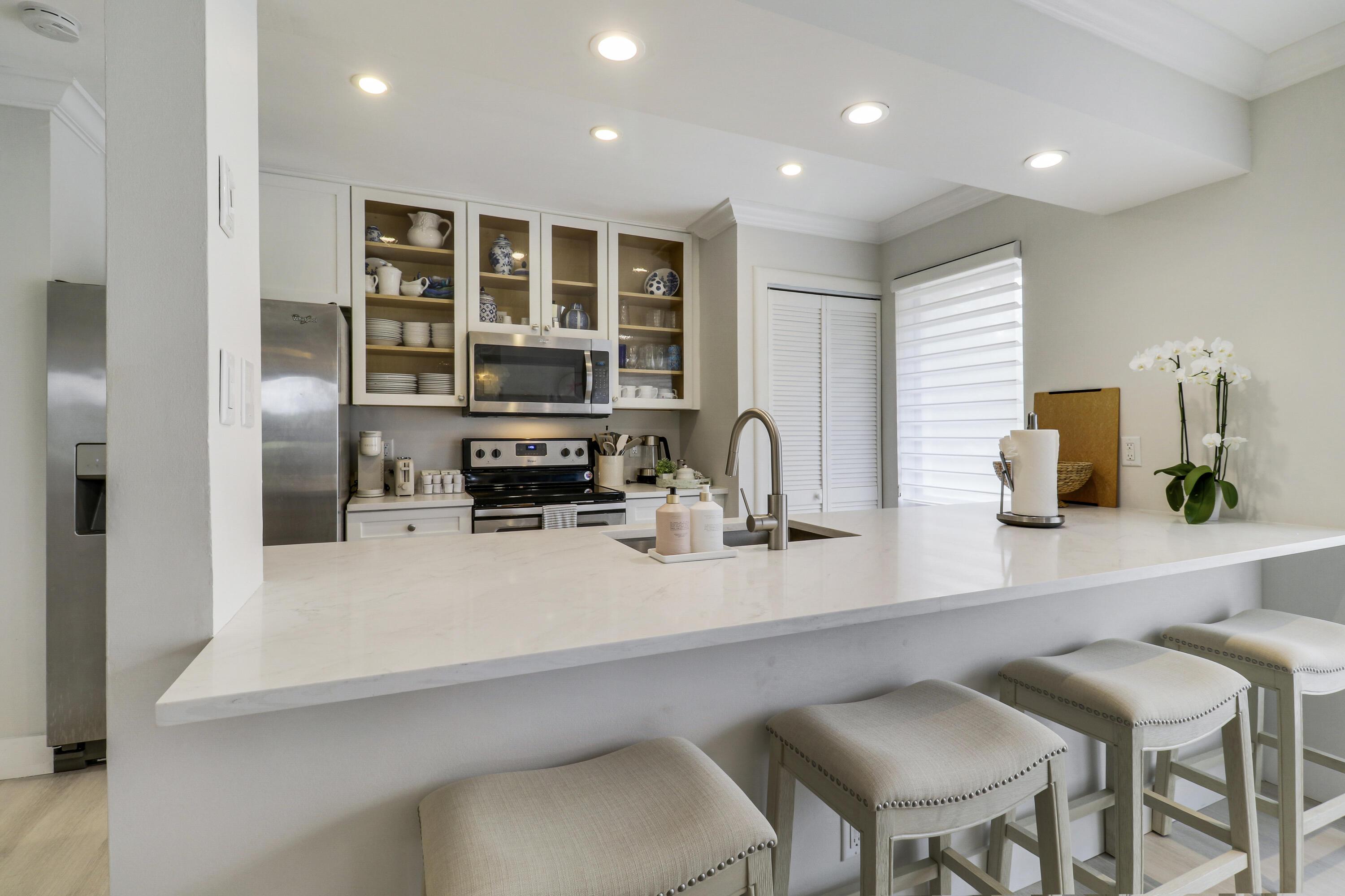 438 Brackenwood Lane S, Palm Beach Gardens, FL 33418, Palm Beach Gardens - Photo 3