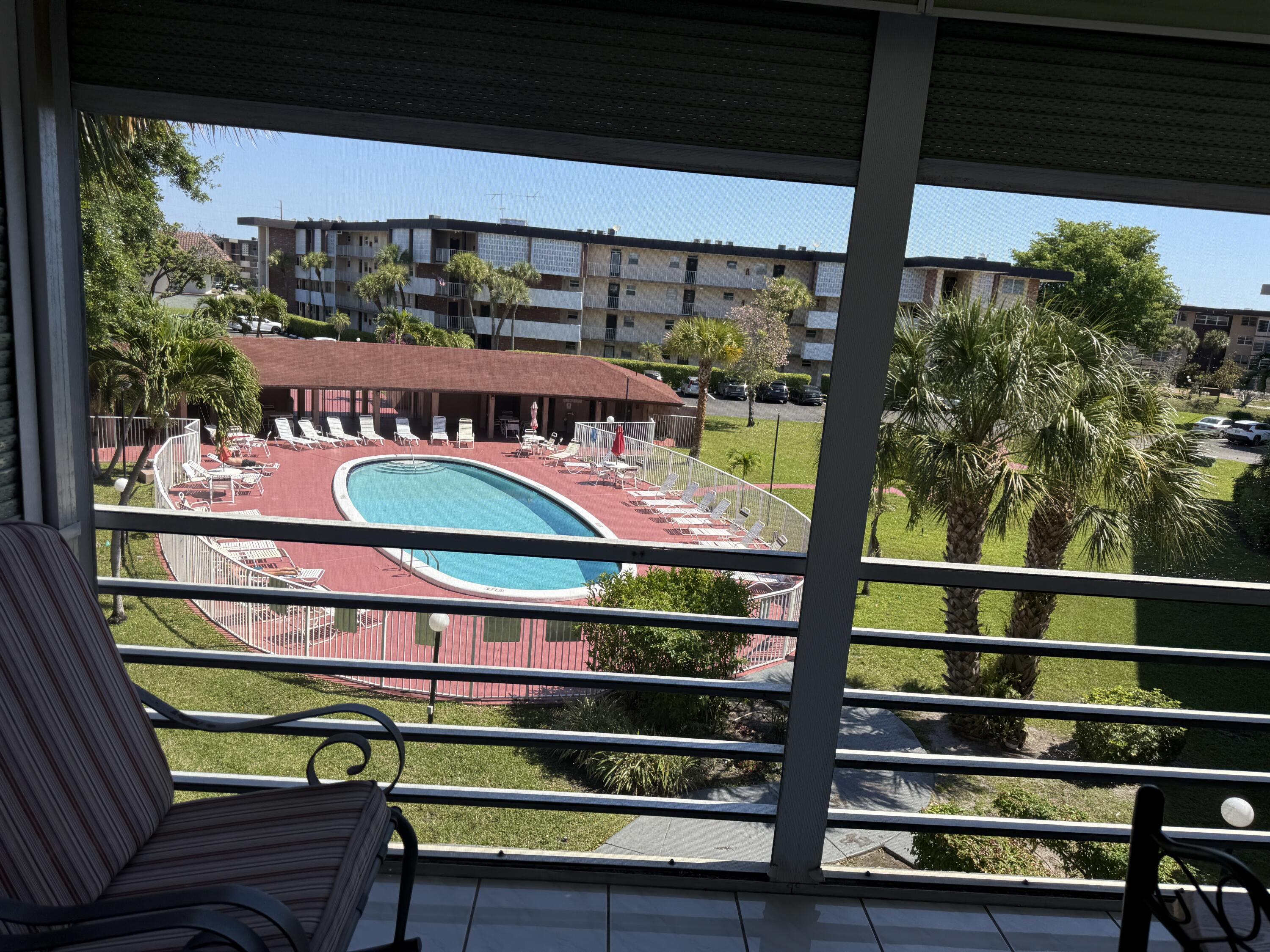 2861 NW 47th Terrace 304b, Lauderdale Lakes, FL 33313, Lauderdale Lakes