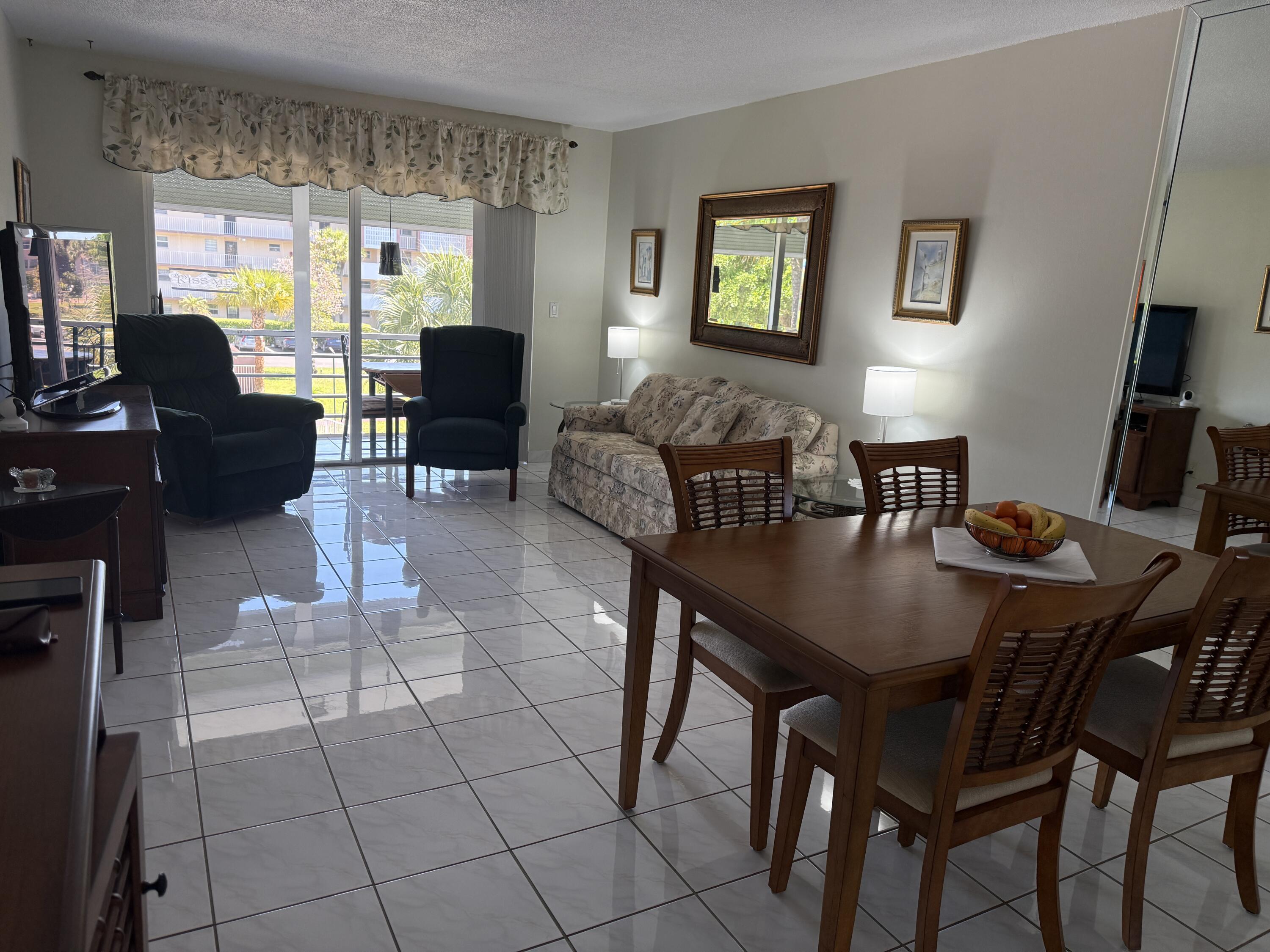 2861 NW 47th Terrace 304b, Lauderdale Lakes, FL 33313, Lauderdale Lakes - Photo 3