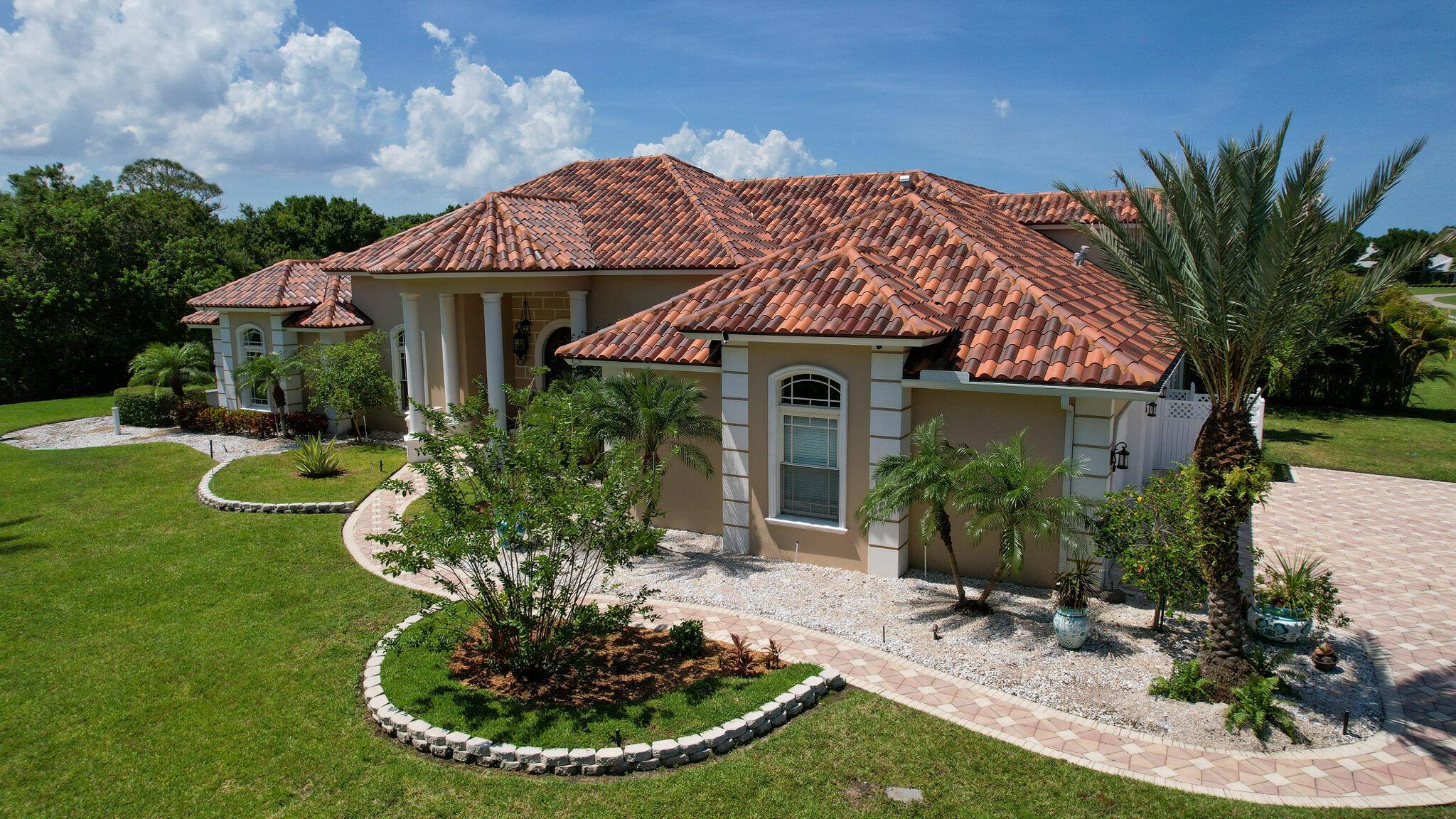 6780 49th Street, Vero Beach, FL 32967, Vero Beach - Photo 3