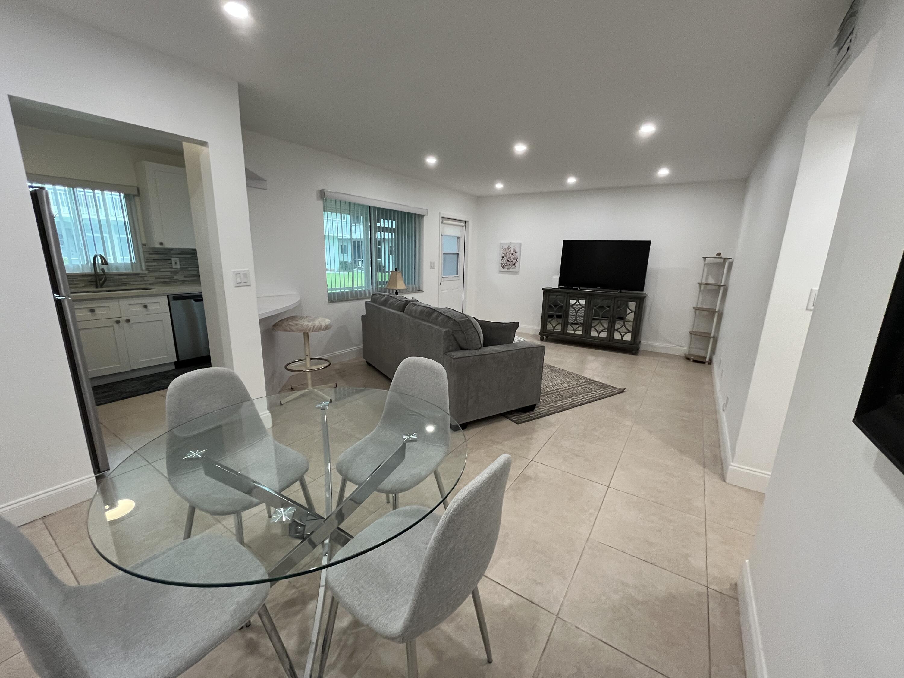 2100 NE 38th Street 128, Lighthouse Point, FL 33064, Lighthouse Point - Photo 5