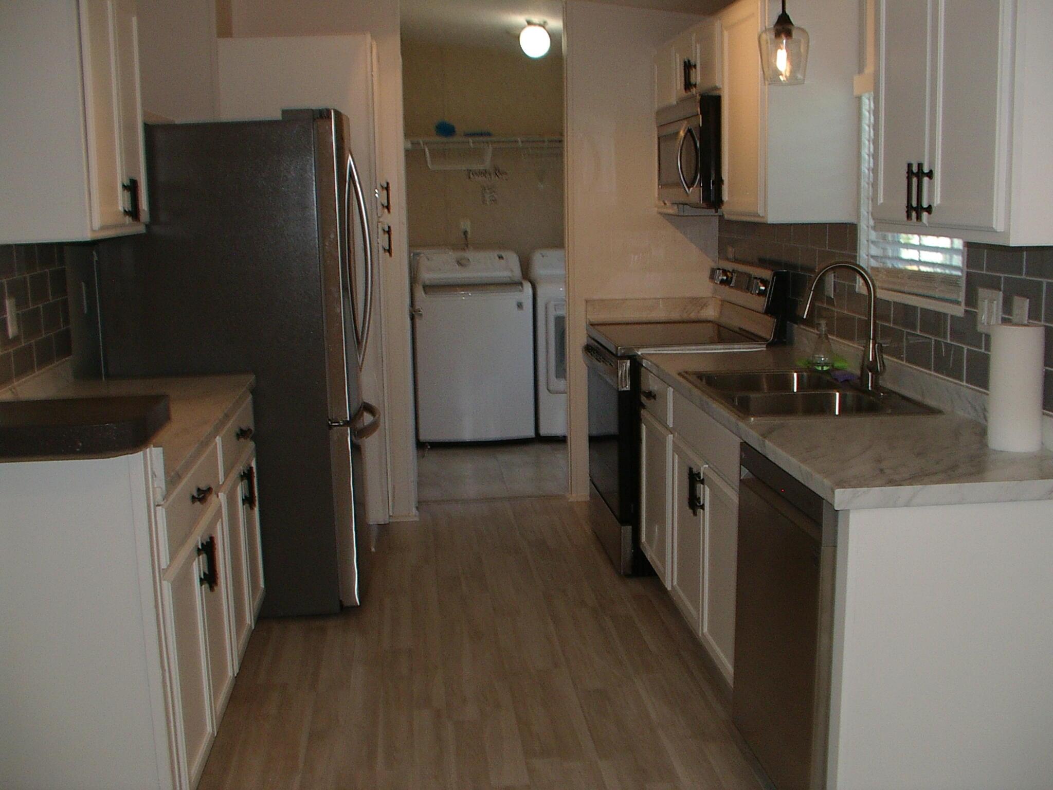 2555 Pga Boulevard 314, Palm Beach Gardens, FL 33410, Palm Beach Gardens - Photo 2