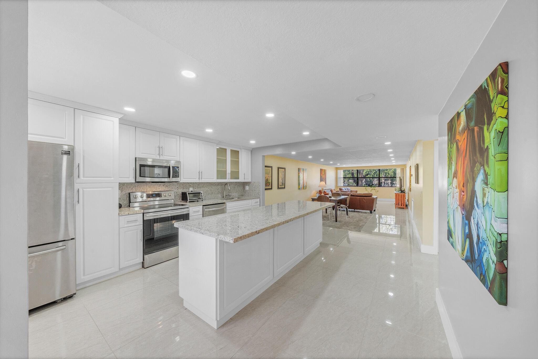 2704 NW 104th Avenue 210, Sunrise, FL 33322, Sunrise - Photo 5