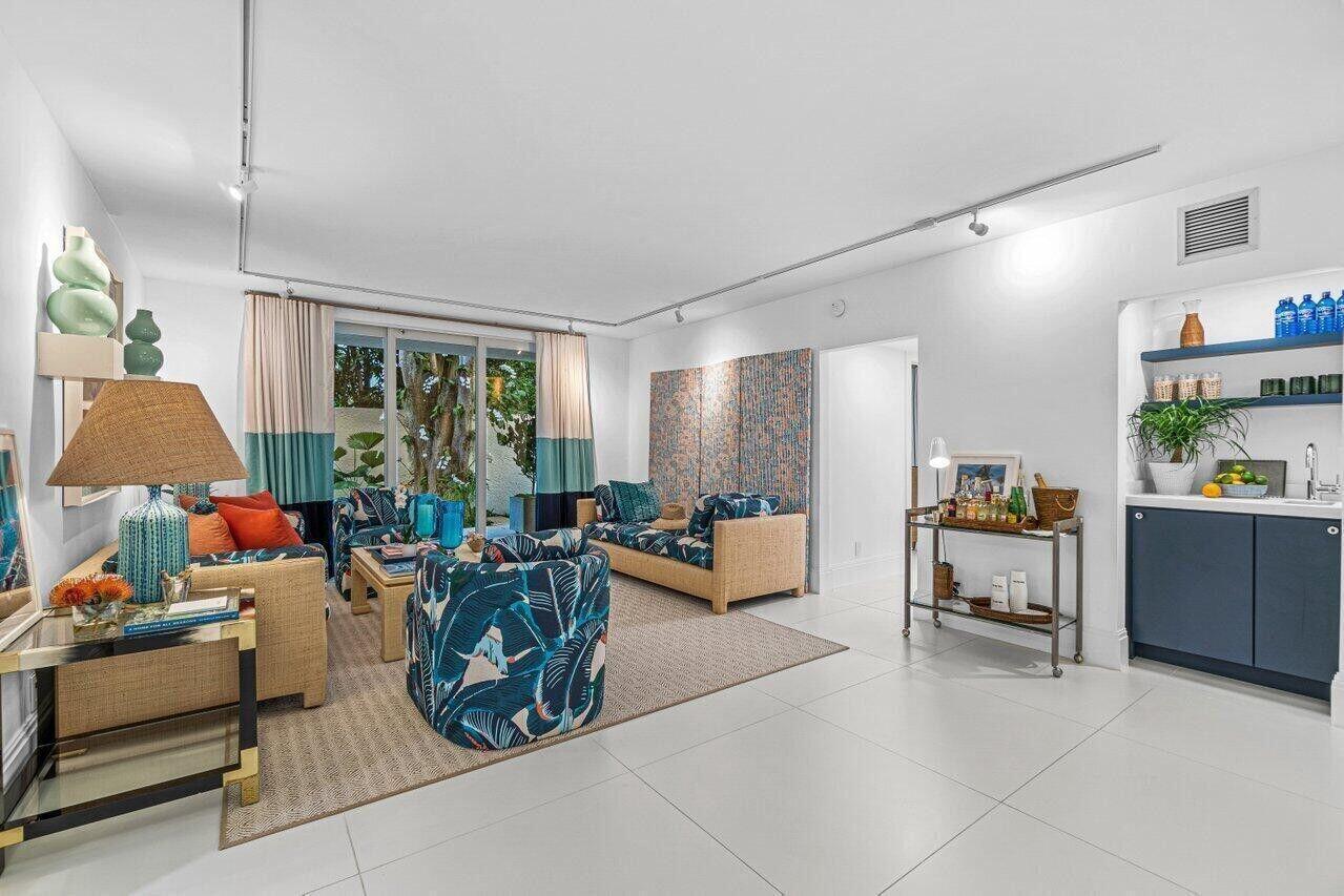 226 Brazilian Avenue 1a, Palm Beach, FL 33480, Palm Beach - Photo 5