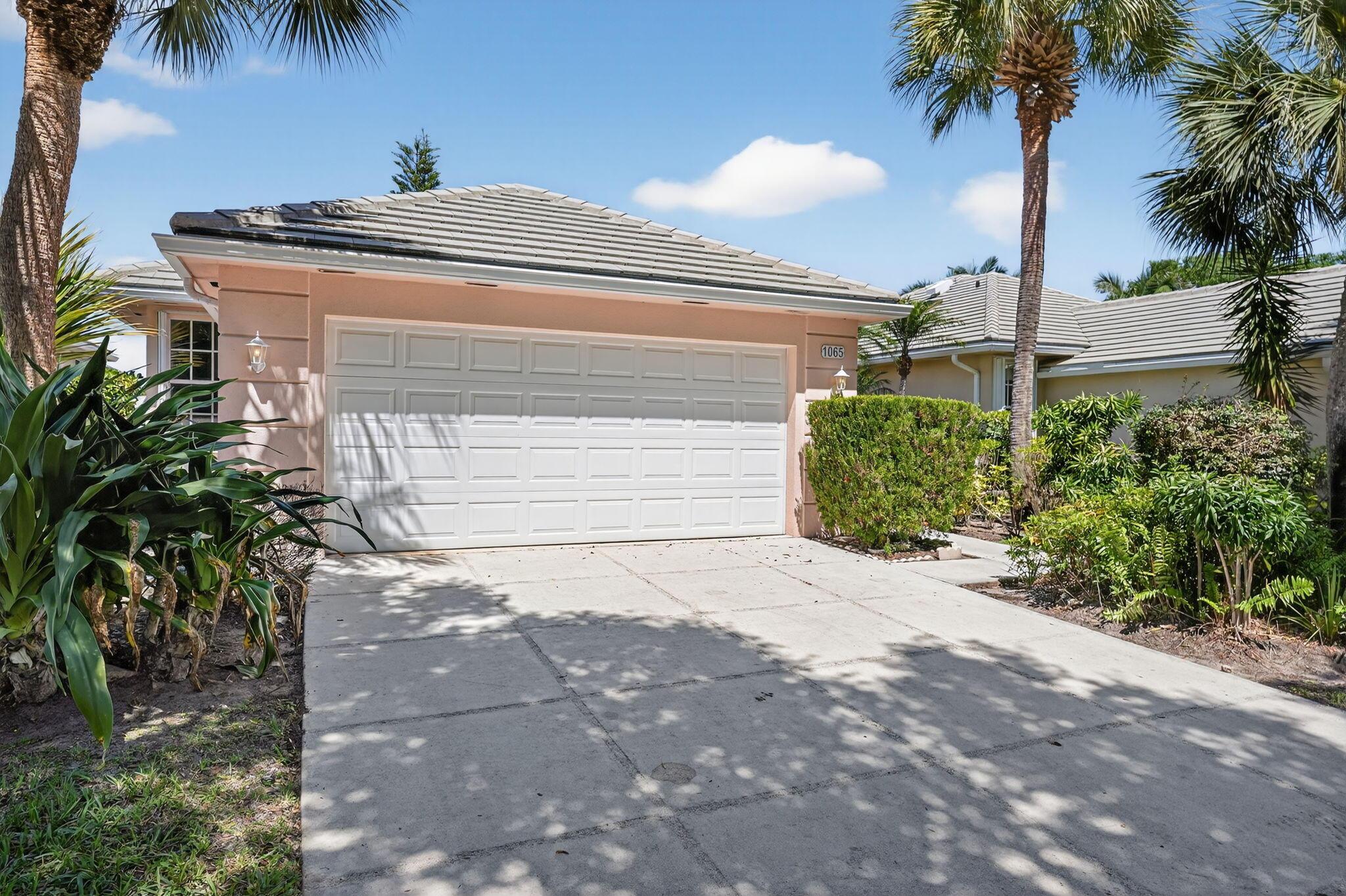 1065 Bedford Avenue, Palm Beach Gardens, FL 33403, Palm Beach Gardens - Photo 2