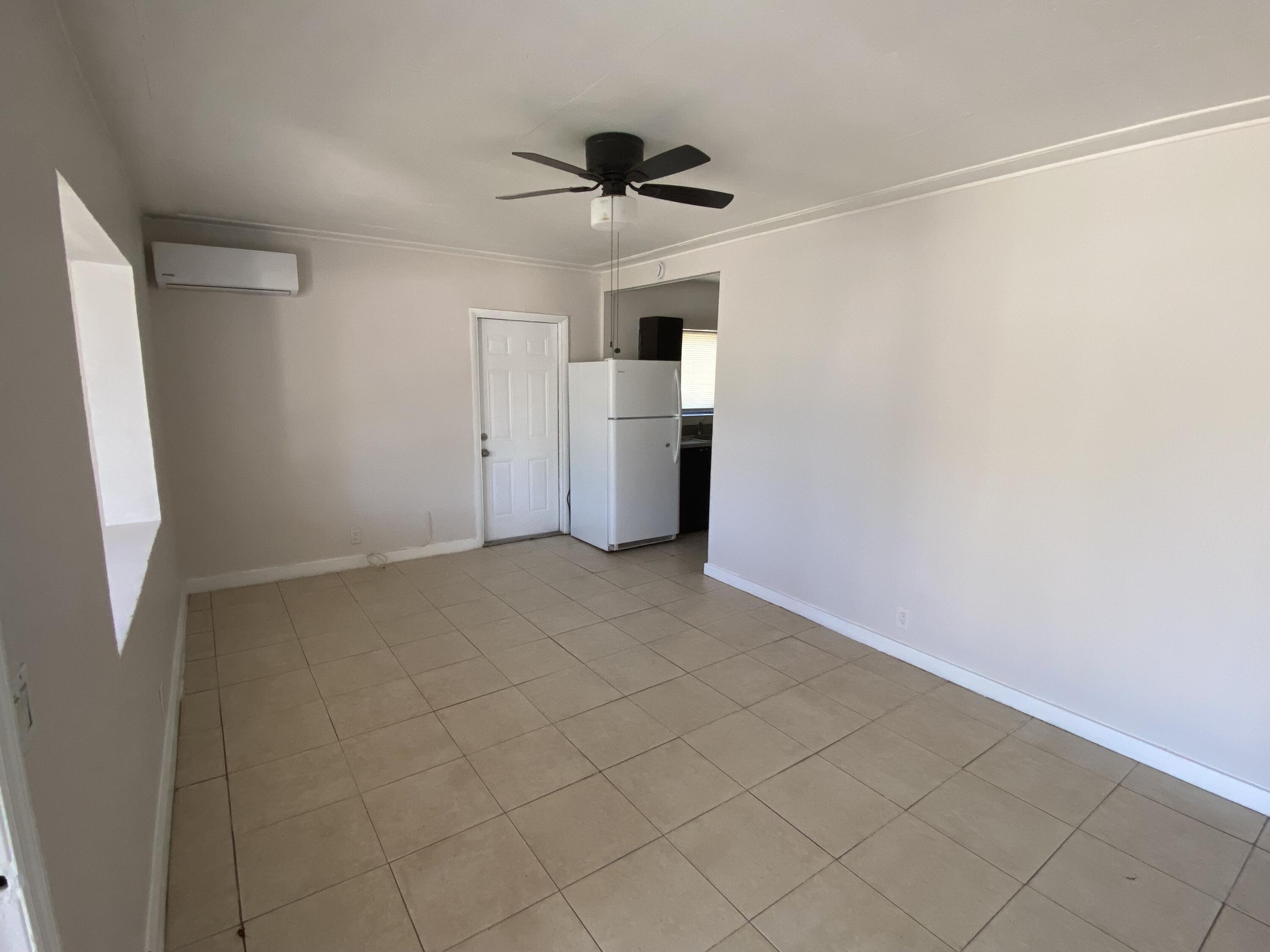 1257 W 35th Street, Riviera Beach, FL 33404, Riviera Beach - Photo 2