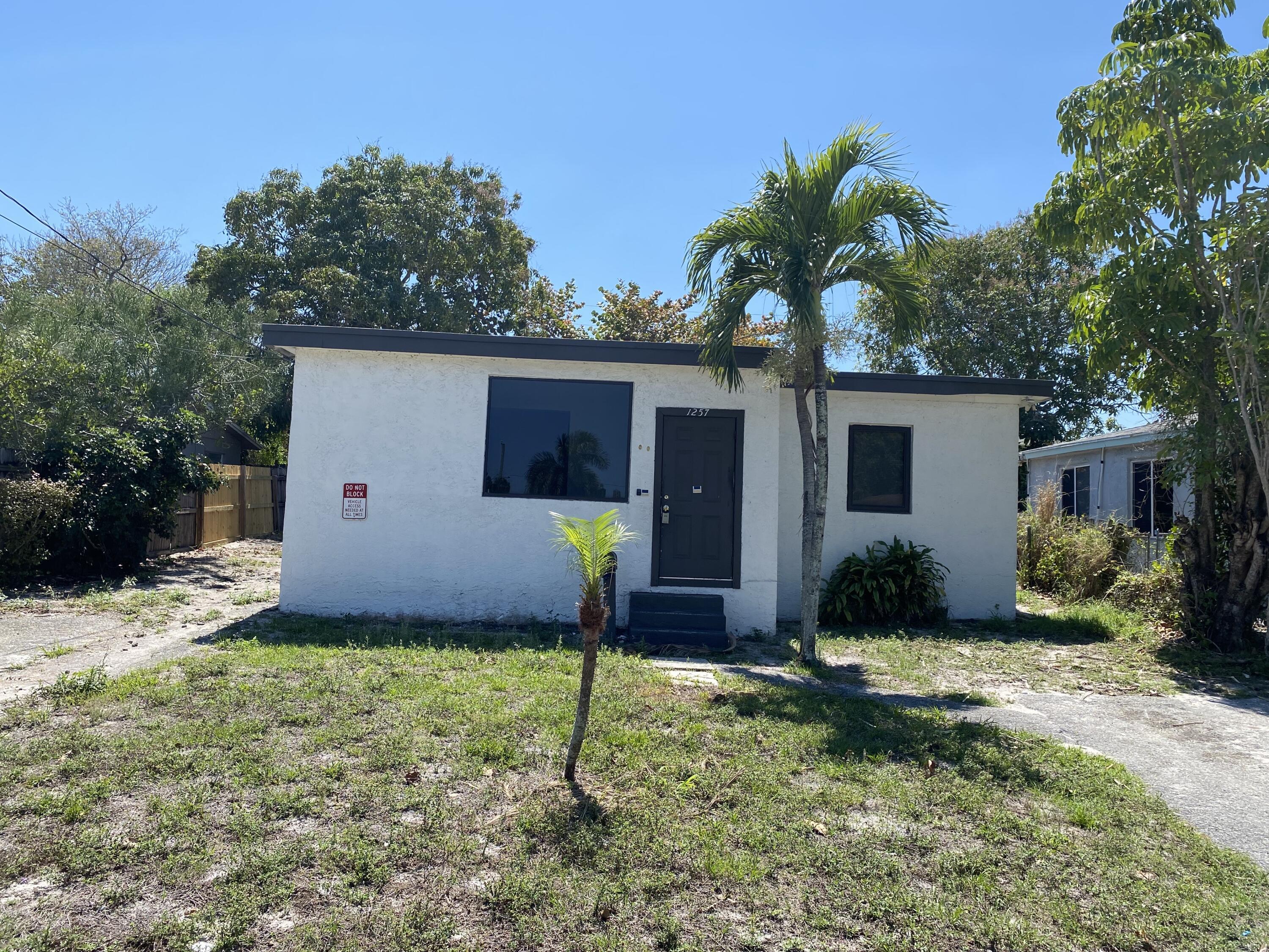 1257 W 35th Street, Riviera Beach, FL 33404, Riviera Beach